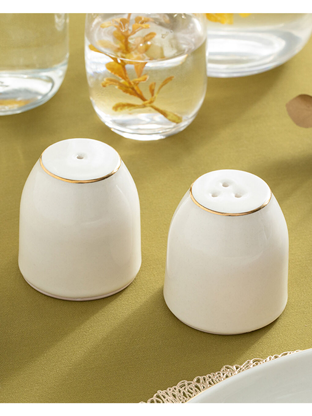 Sarı Torino Porselen Tuzluk-Biberlik Gold