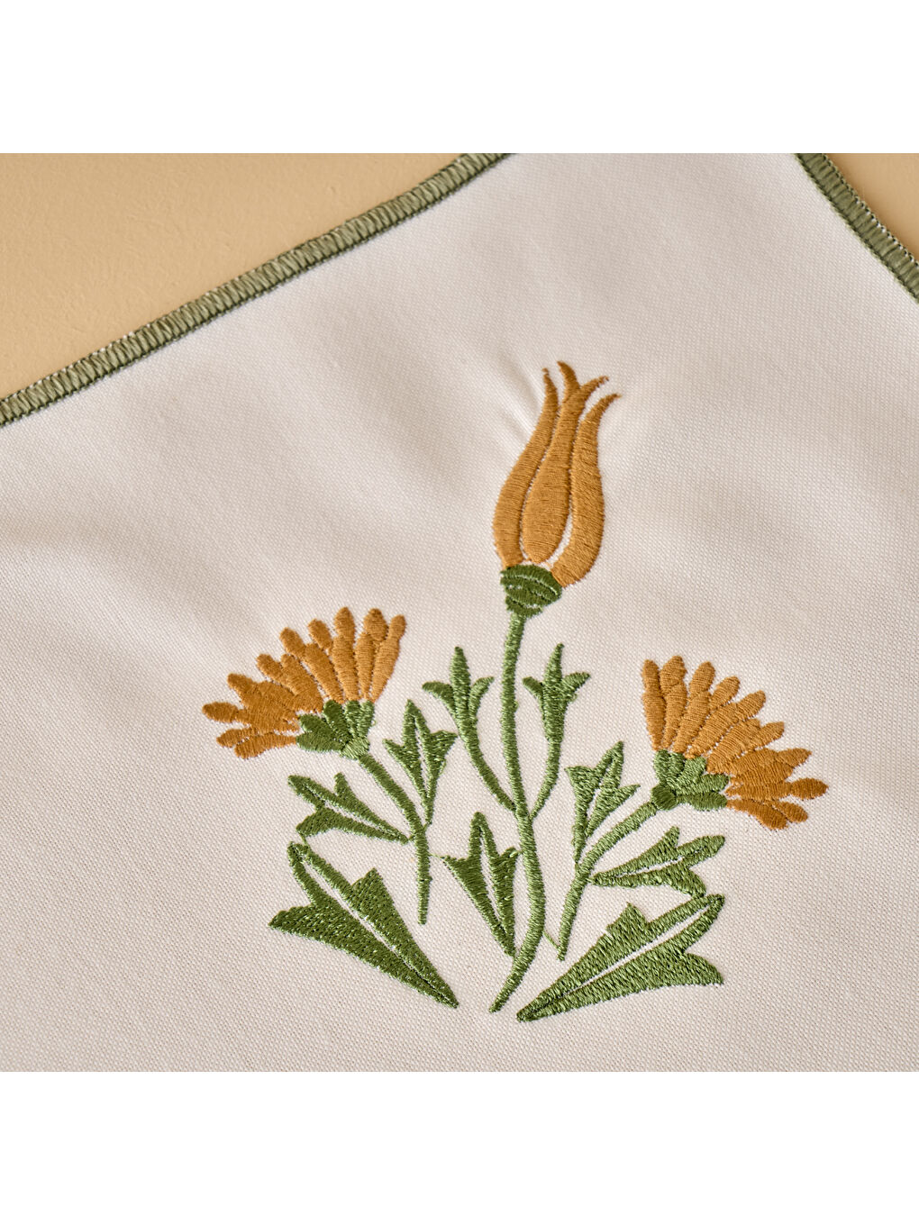 Tulip Pamuklu Peçete Beyaz-Yeşil (40x40 cm)-1