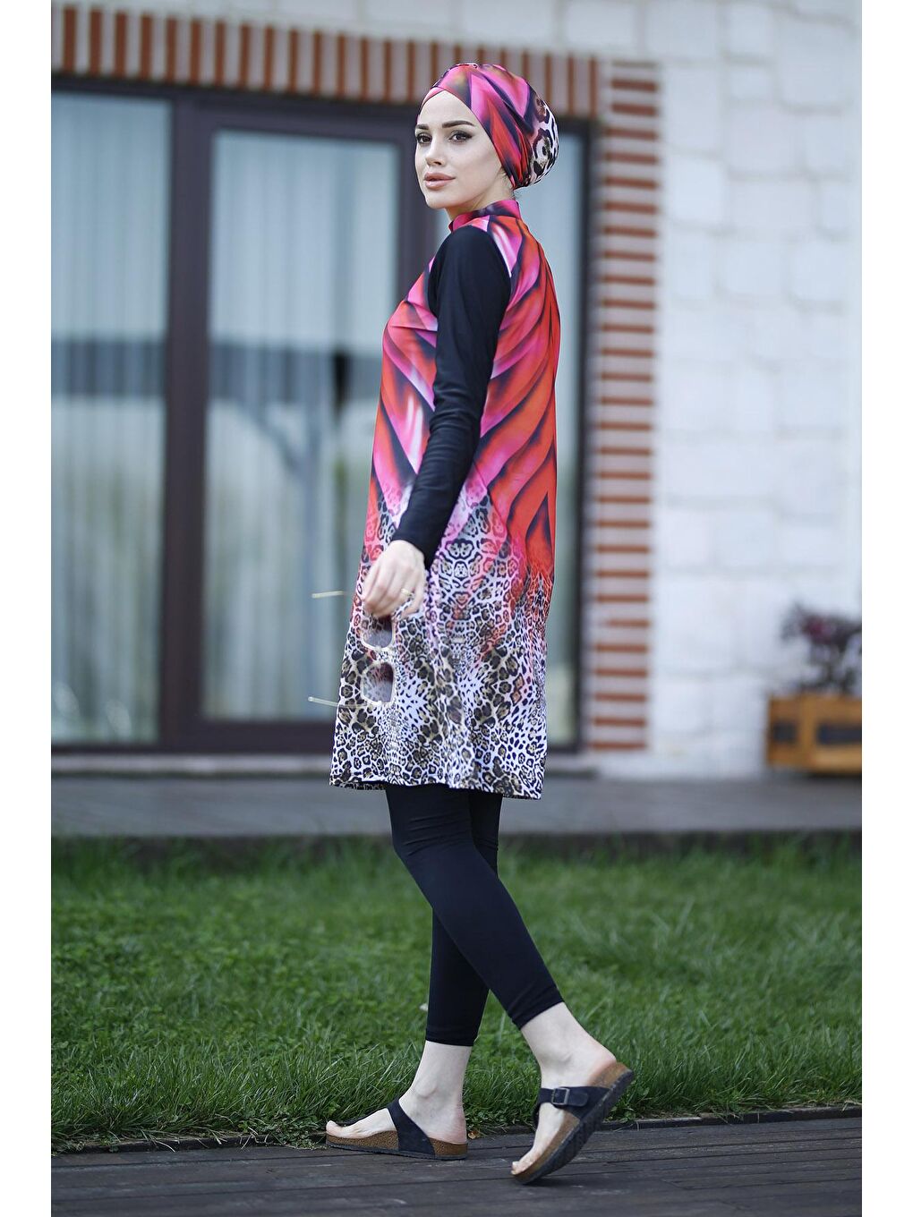 Tasarım Tam Kapalı Tesettür Mayo Kırmızı Leopar 900-119-2