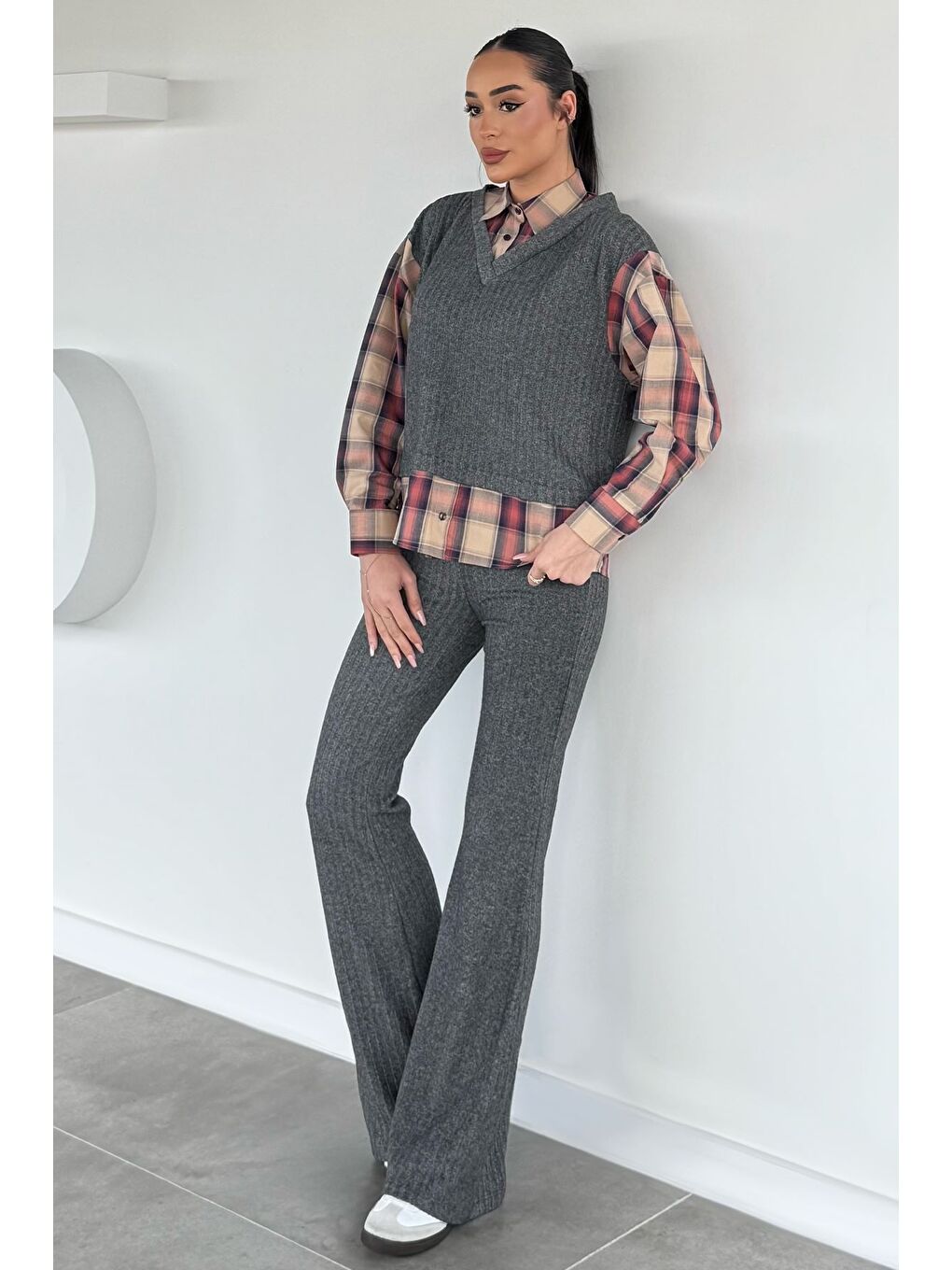 Antrasit Kadın Süveter Garnili Ekose Desenli Gömlek Bel Lastikli Pantolon İkili Takım