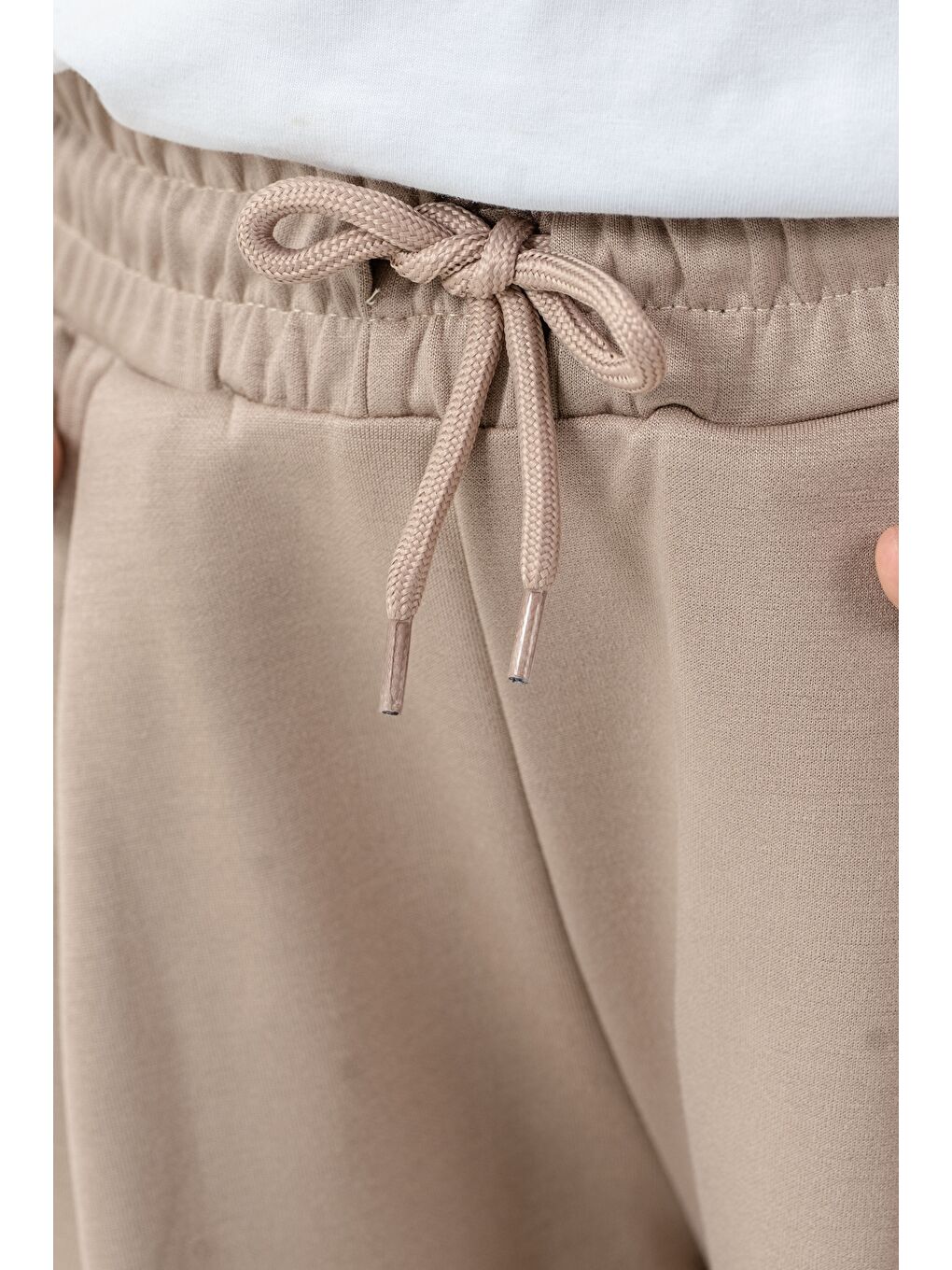 Bej Ön Pileli Kız Çocuk Eşofman Altı-2