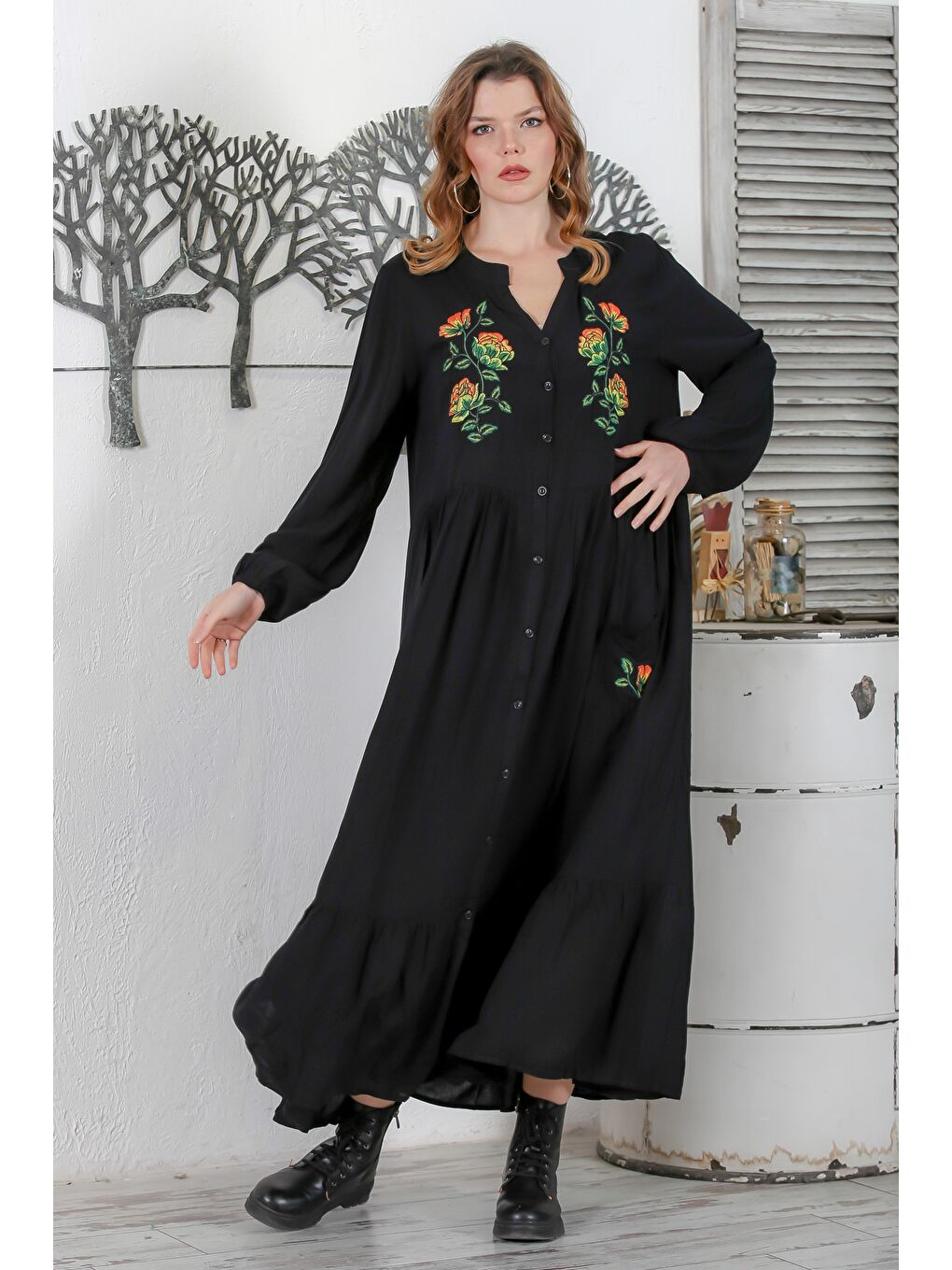 Siyah Hakim Yaka 3/4 Kol Düğmeli Nakışlı Casual Oversize Dokuma Elbise 140 58-2