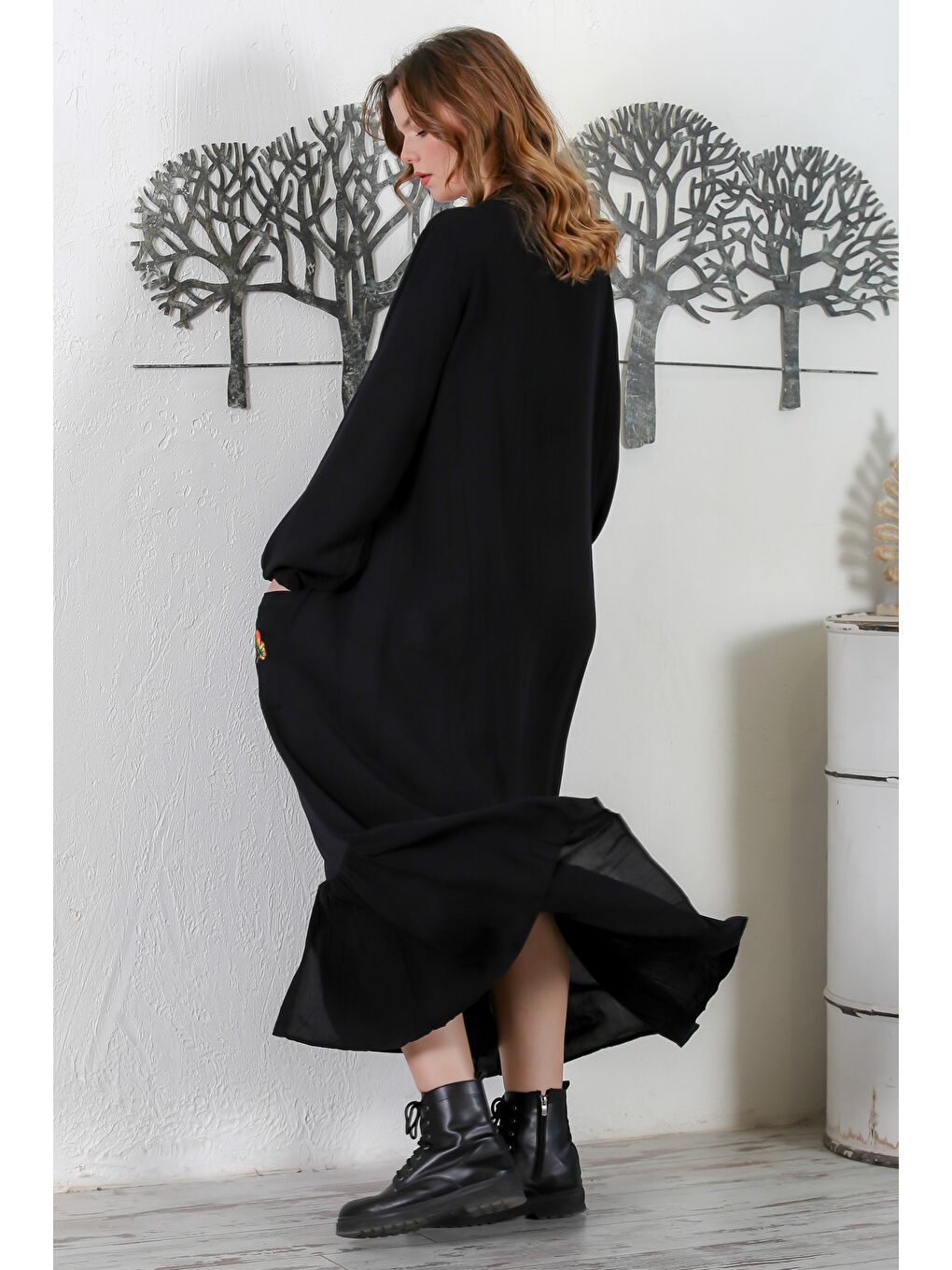 Siyah Hakim Yaka 3/4 Kol Düğmeli Nakışlı Casual Oversize Dokuma Elbise 140 58-6