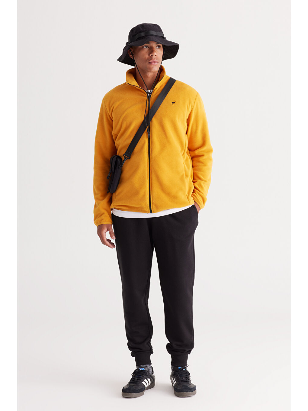 Erkek Sarı Standart Fit Normal Kesim Dik Yaka Polar-1