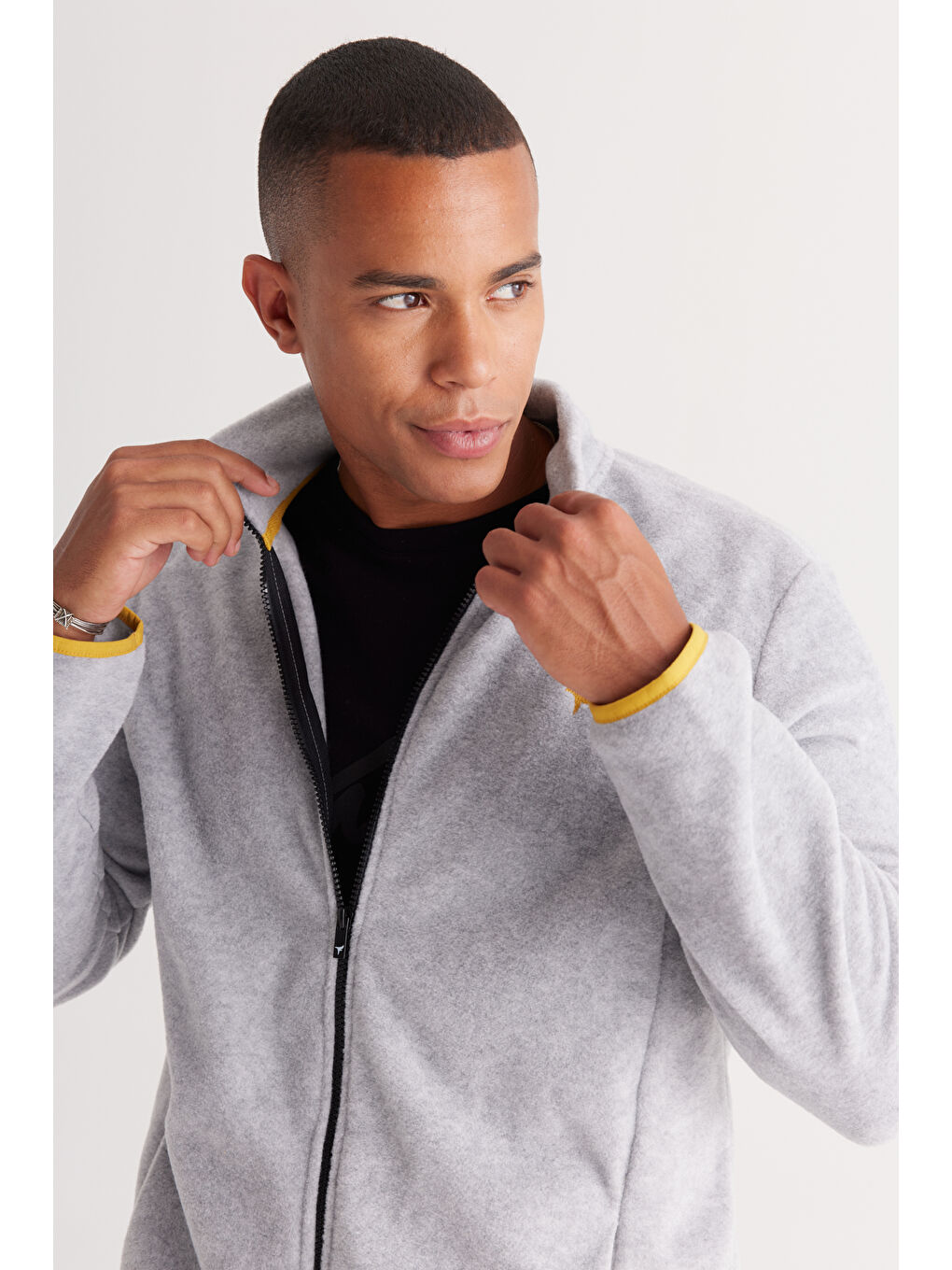 Gri Melanj Standart Fit Normal Kesim Dik Yaka Erkek Polar Fermuarlı Sweatshirt Hırka-1
