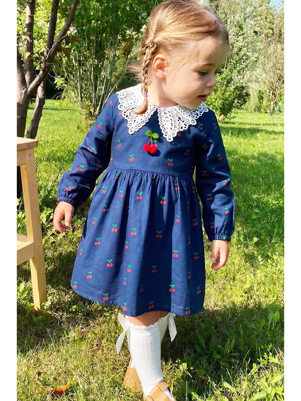 Kız Çocuk Lacivert Kiraz Desenli Dantel Yakalı Pamuklu Elbise
