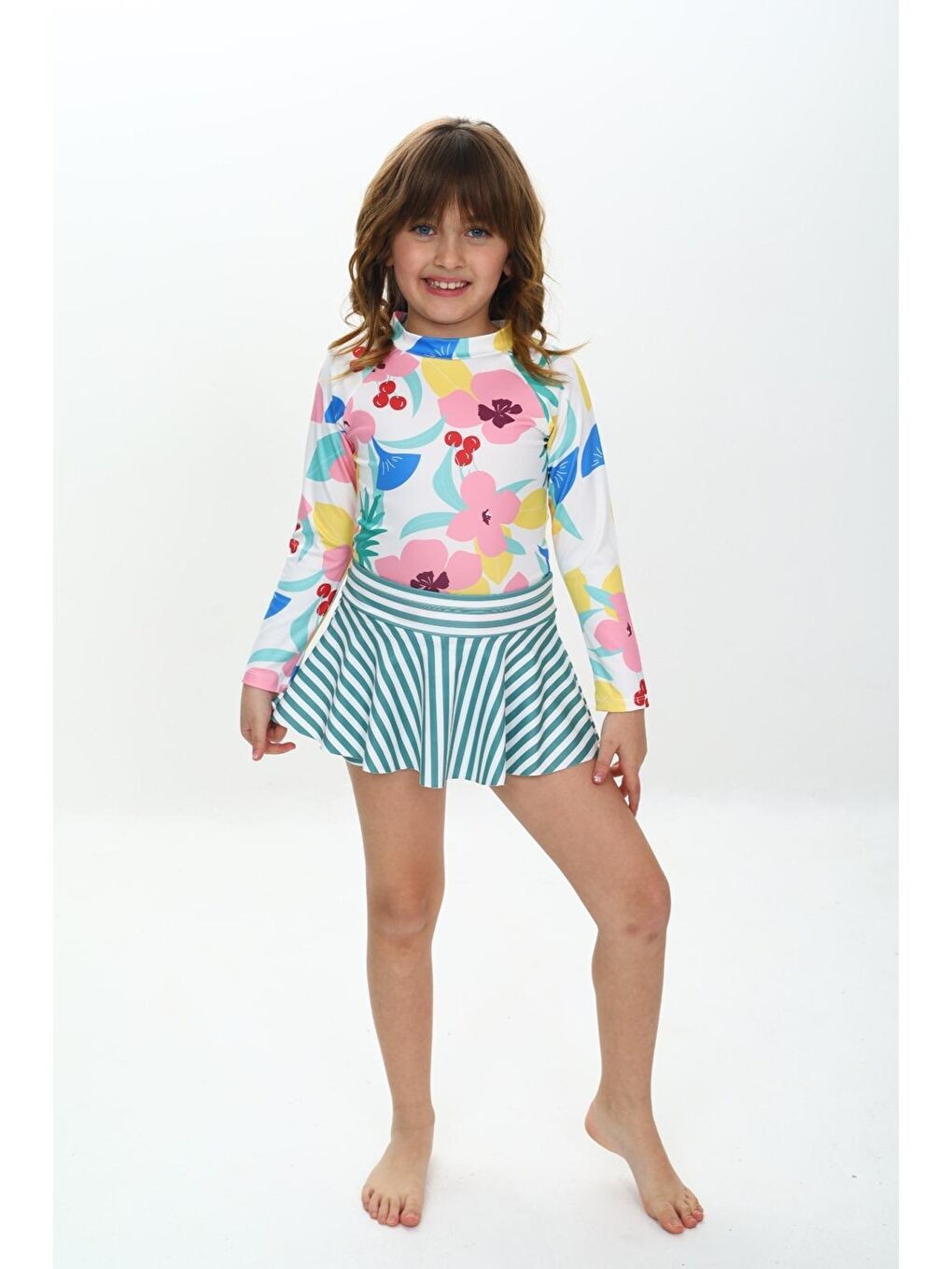 Karışık Kız Çocuk Şort Etekli Uzun Kollu Mayo Takımı 3-10 Yaş 12228