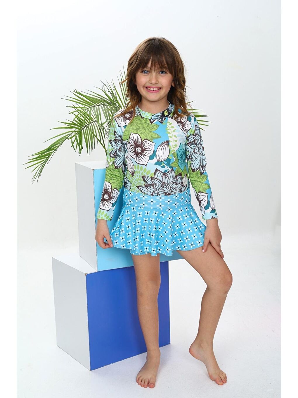 Yeşil Kız Çocuk Şort Etekli Uzun Kollu Mayo Takımı 3-10 Yaş 12228-1