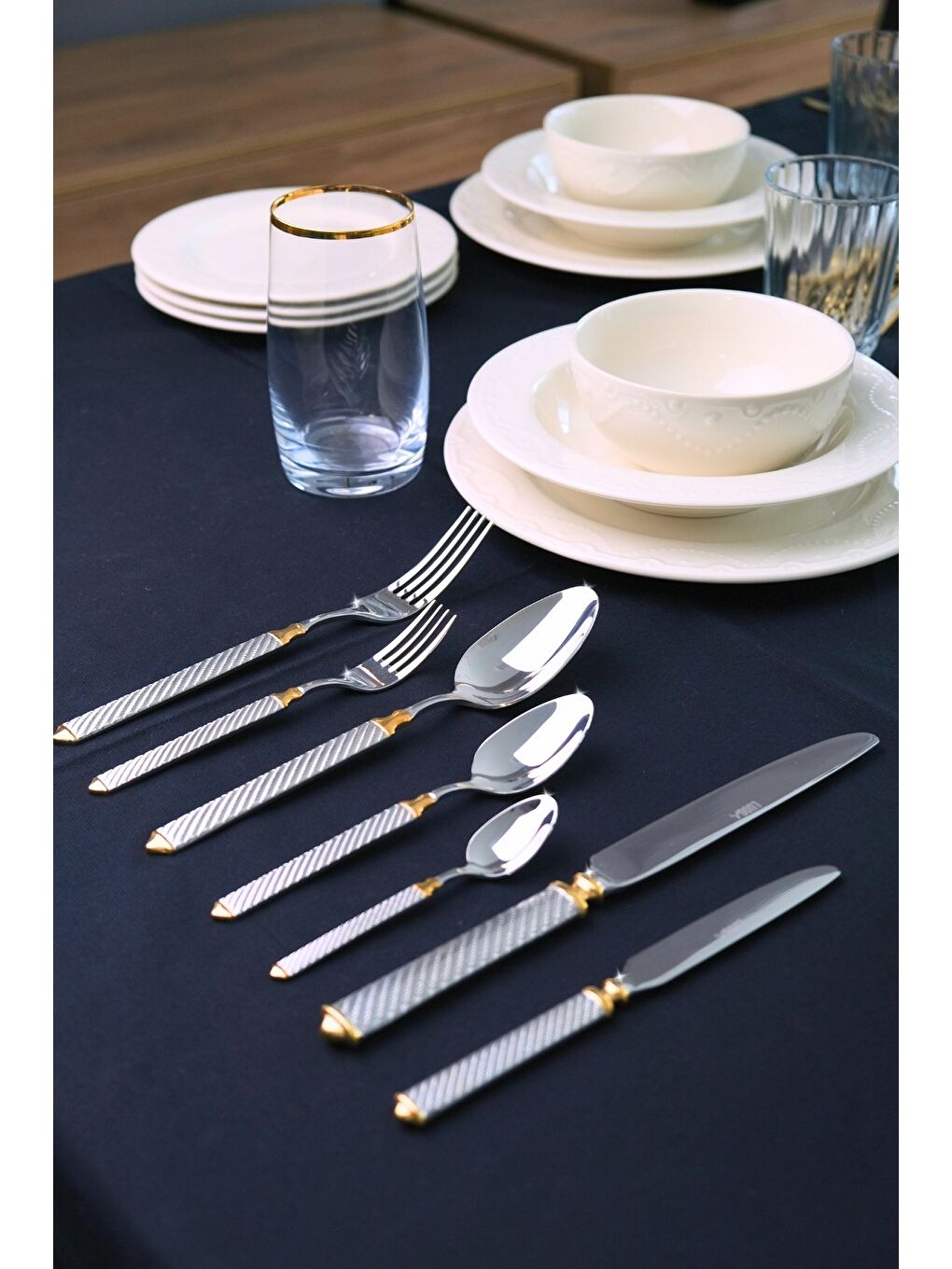 Gri Linda Gold Çatal Kaşık Bıçak Takımı 12 Kişilik 84 Parça