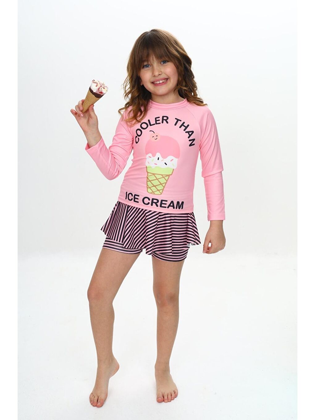 Pembe Kız Çocuk Şort Etekli Uzun Kollu Mayo Takımı 3-10 Yaş 12228