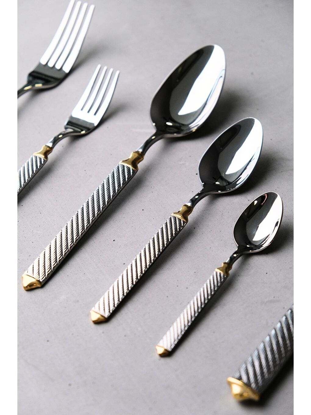 Gri Linda Gold Çatal Kaşık Bıçak Takımı 12 Kişilik 84 Parça-5