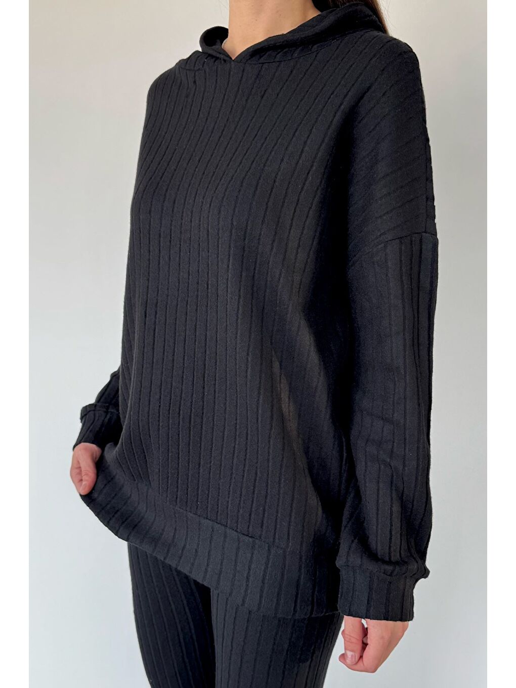 Siyah Kapüşonlu Fitilli Sweat Pantolon İkili Takım-2