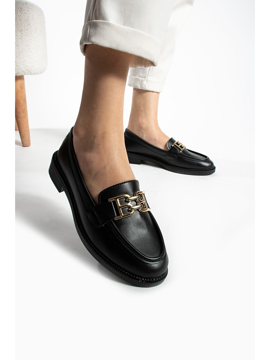 Siyah Tegan Kadın Loafer Makosen Casual Toka Detay Günlük Ayakkabı-2