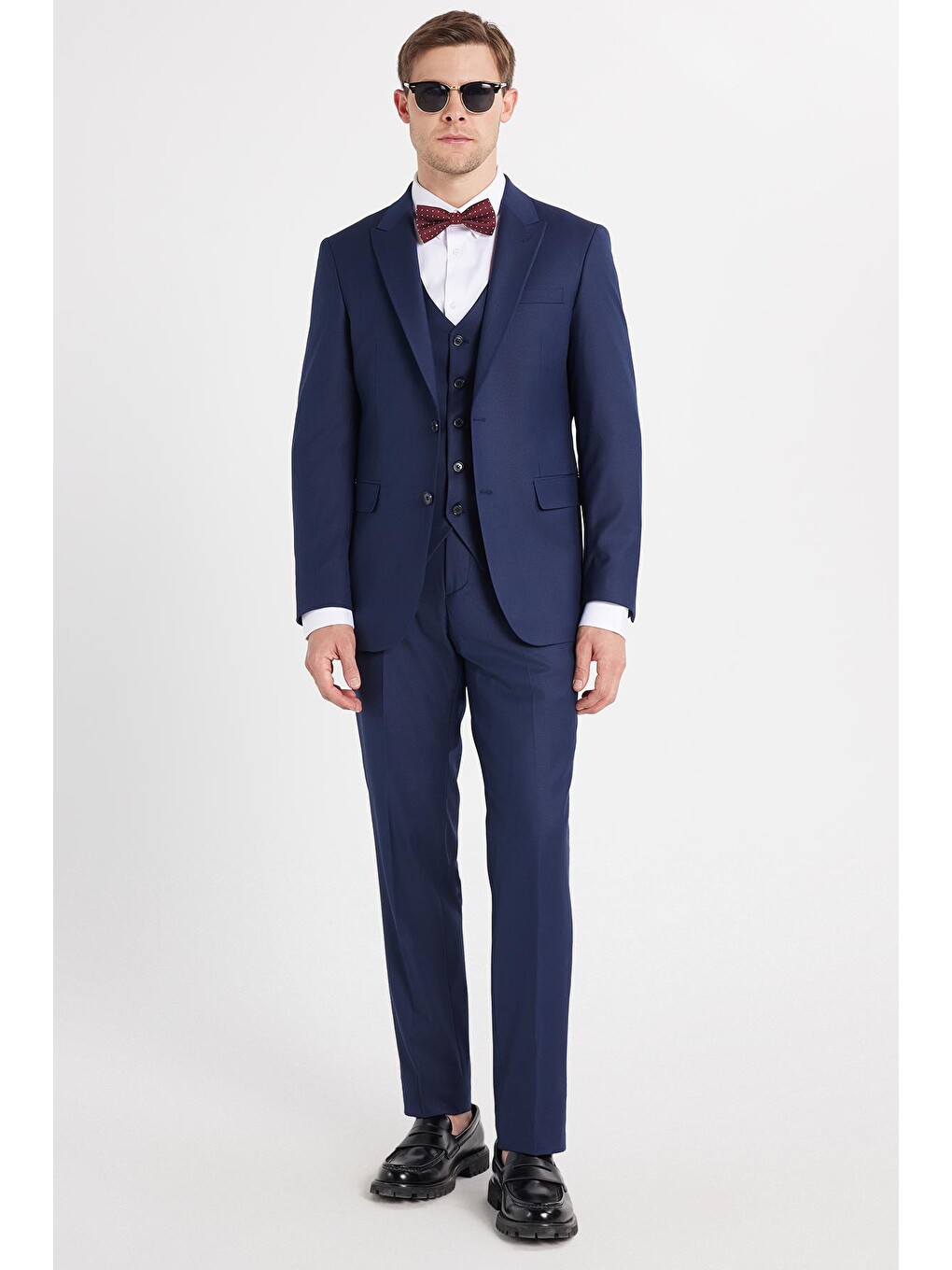 Erkek Slim Fit Lacivert Esnek Elastanlı Kumaş Sivri Yaka Yelekli Takım Elbise-3