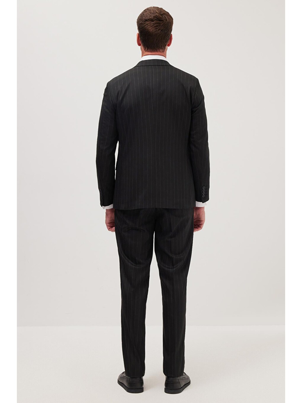 Erkek Slim Fit Siyah Esnek Elastanlı Kumaş Sivri Yaka Yelekli Takım Elbise-6