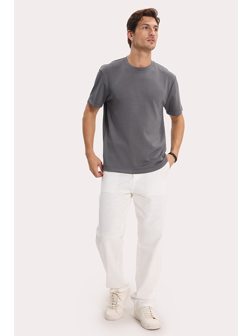 Erkek Regular Fit Rahat Kesim Ekstra Soft Modal Kumaş Bisiklet Yaka Kısa Kollu Gri Tişört-1