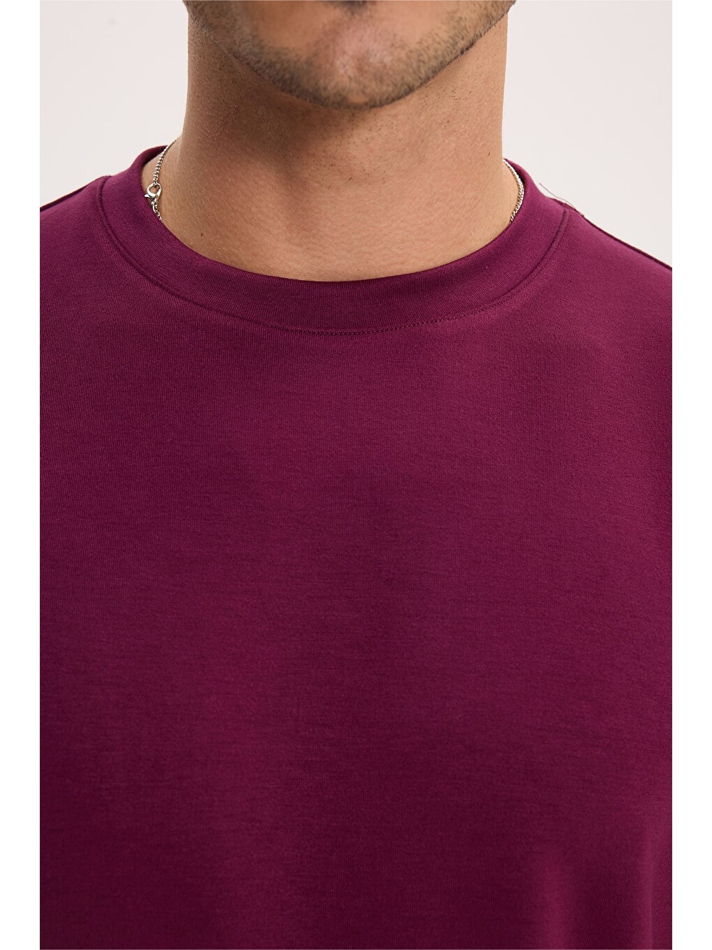 Erkek Regular Fit Rahat Kesim Ekstra Soft Modal Kumaş Bisiklet Yaka Kısa Kollu Bordo Tişört-4