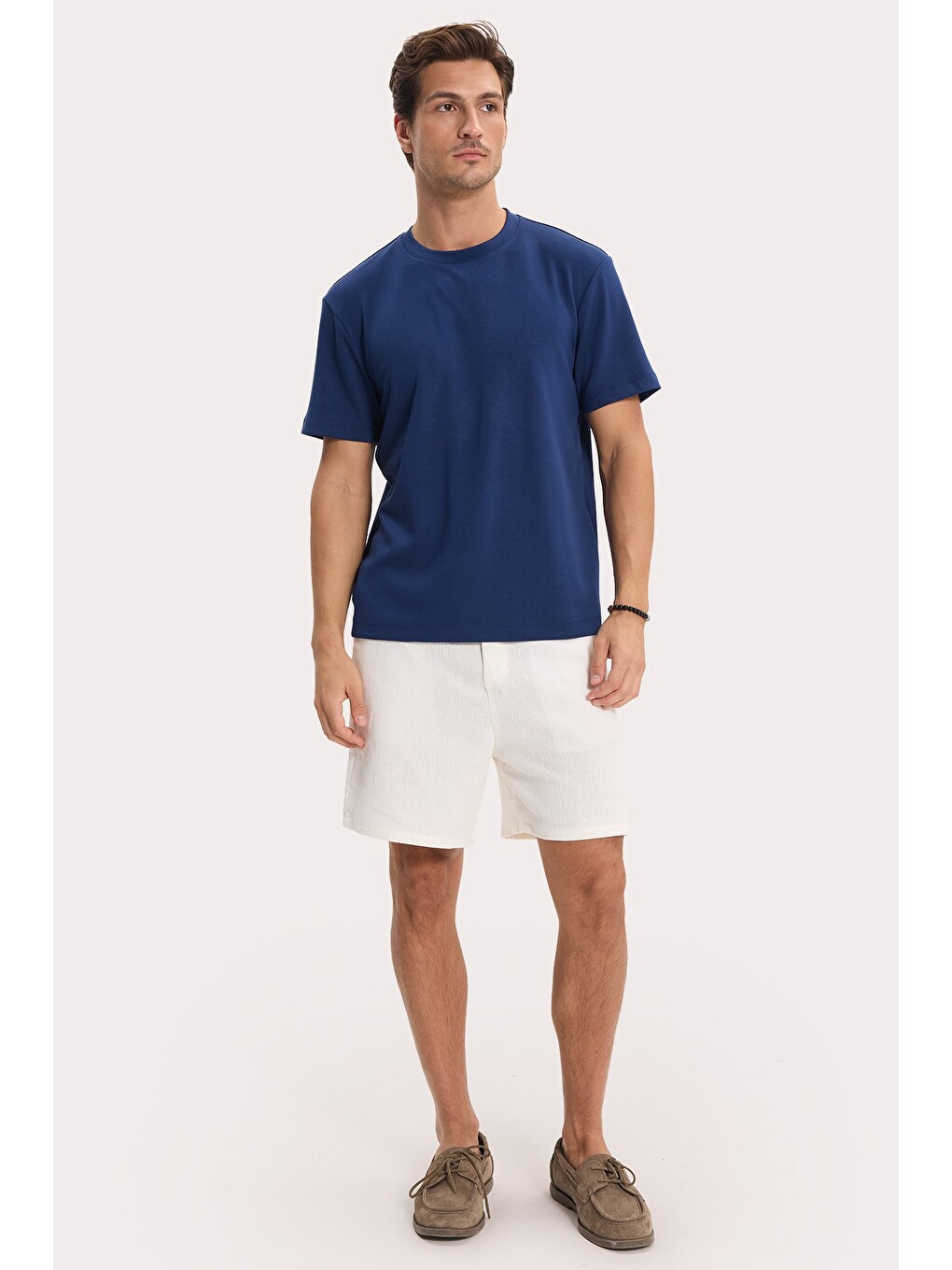 Erkek Regular Fit Rahat Kesim Ekstra Soft Modal Kumaş Bisiklet Yaka Kısa Kollu Lacivert Tişört-1