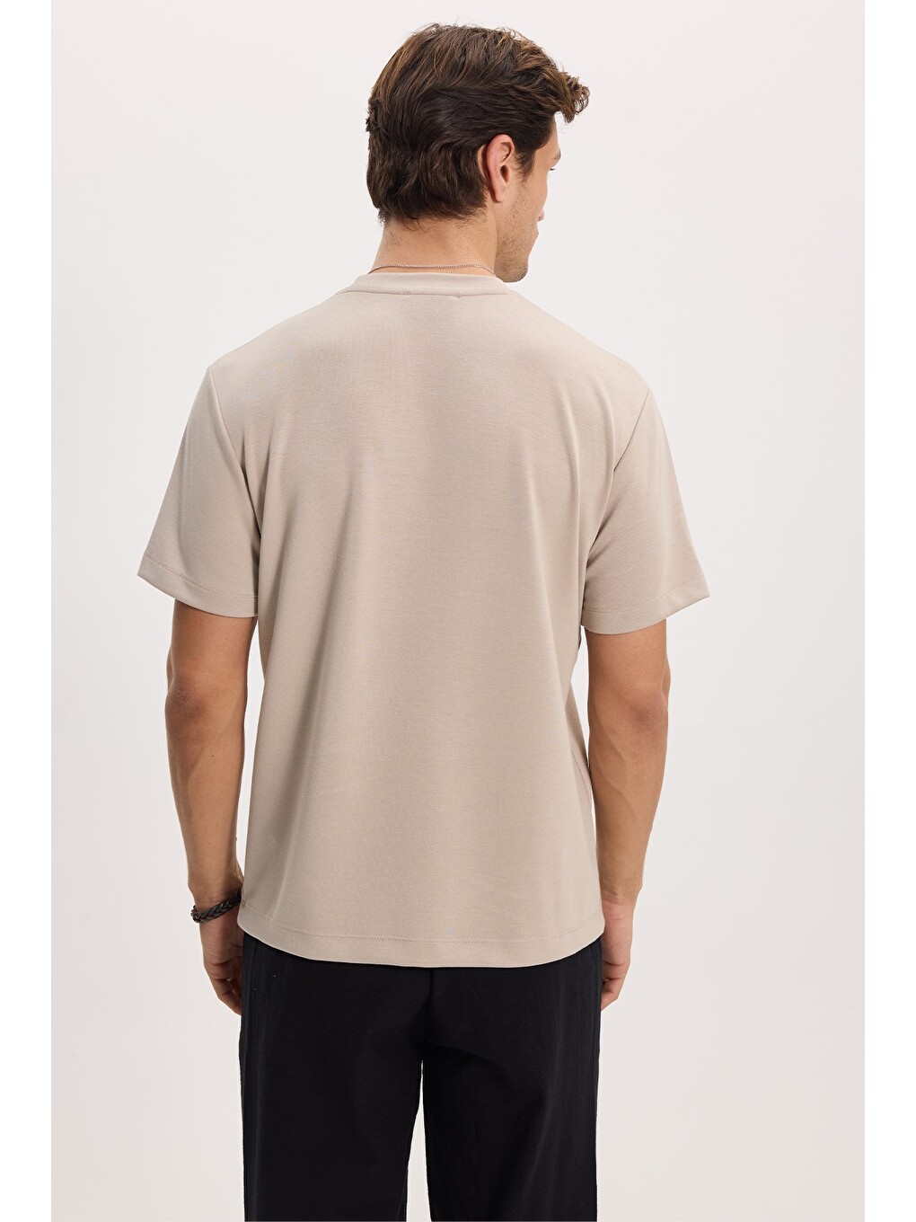 Erkek Regular Fit Rahat Kesim Ekstra Soft Modal Kumaş Bisiklet Yaka Kısa Kollu Bej Tişört-7