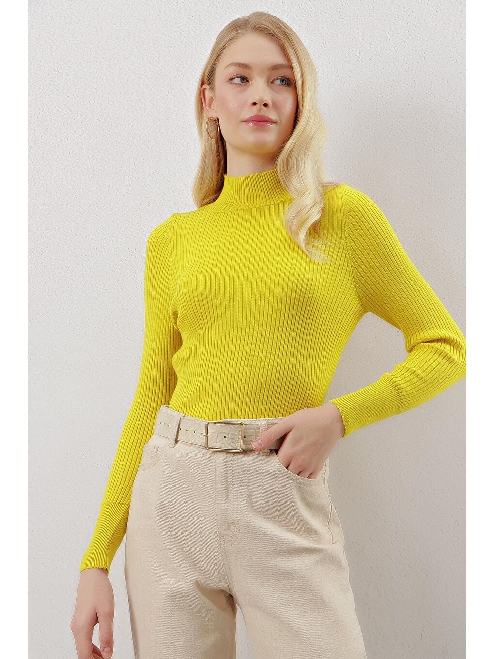 Yağ Yeşili Yarım Balıkçı Yaka Fitilli Basic Body Triko Kazak-2