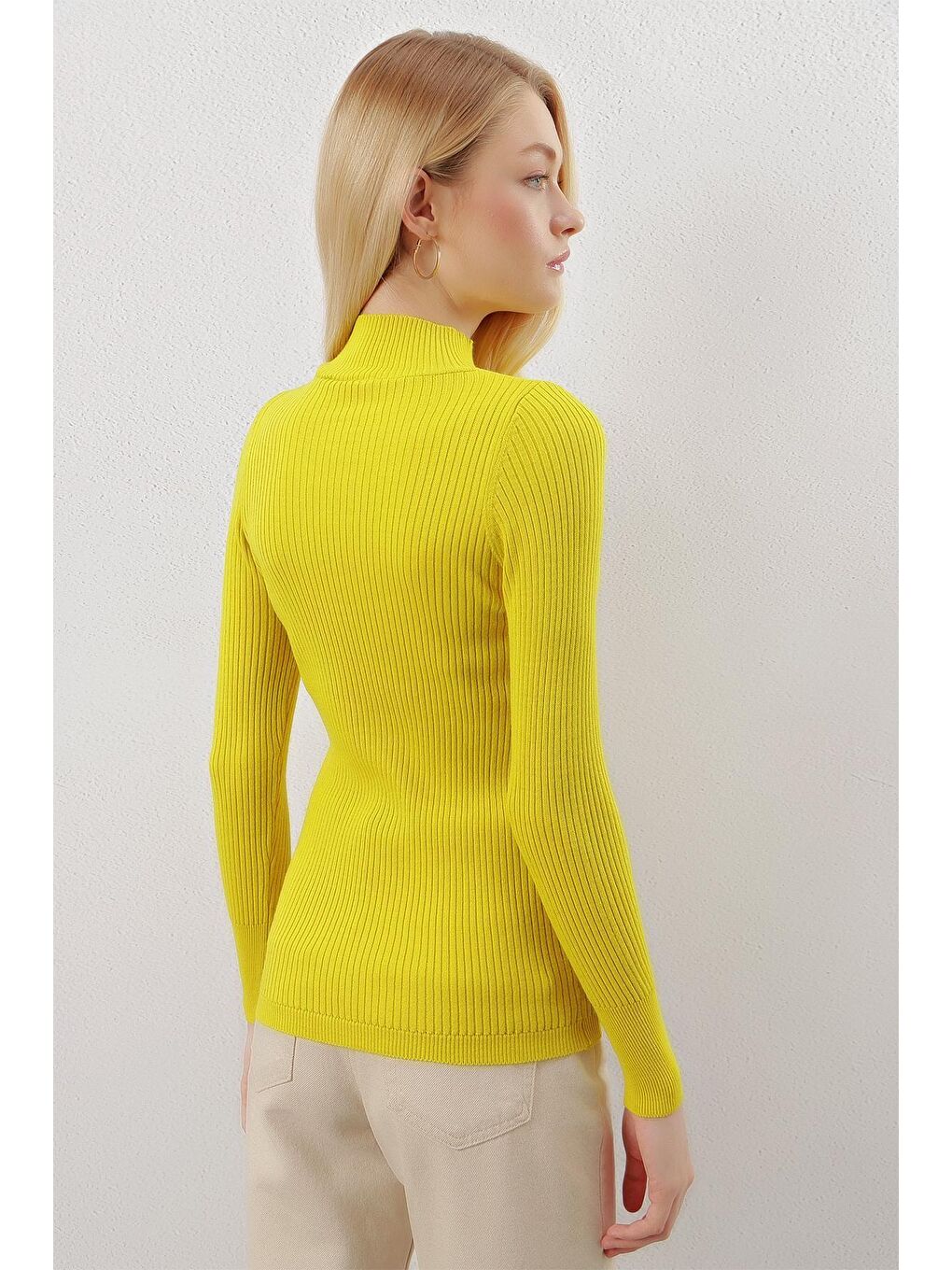 Yağ Yeşili Yarım Balıkçı Yaka Fitilli Basic Body Triko Kazak-4