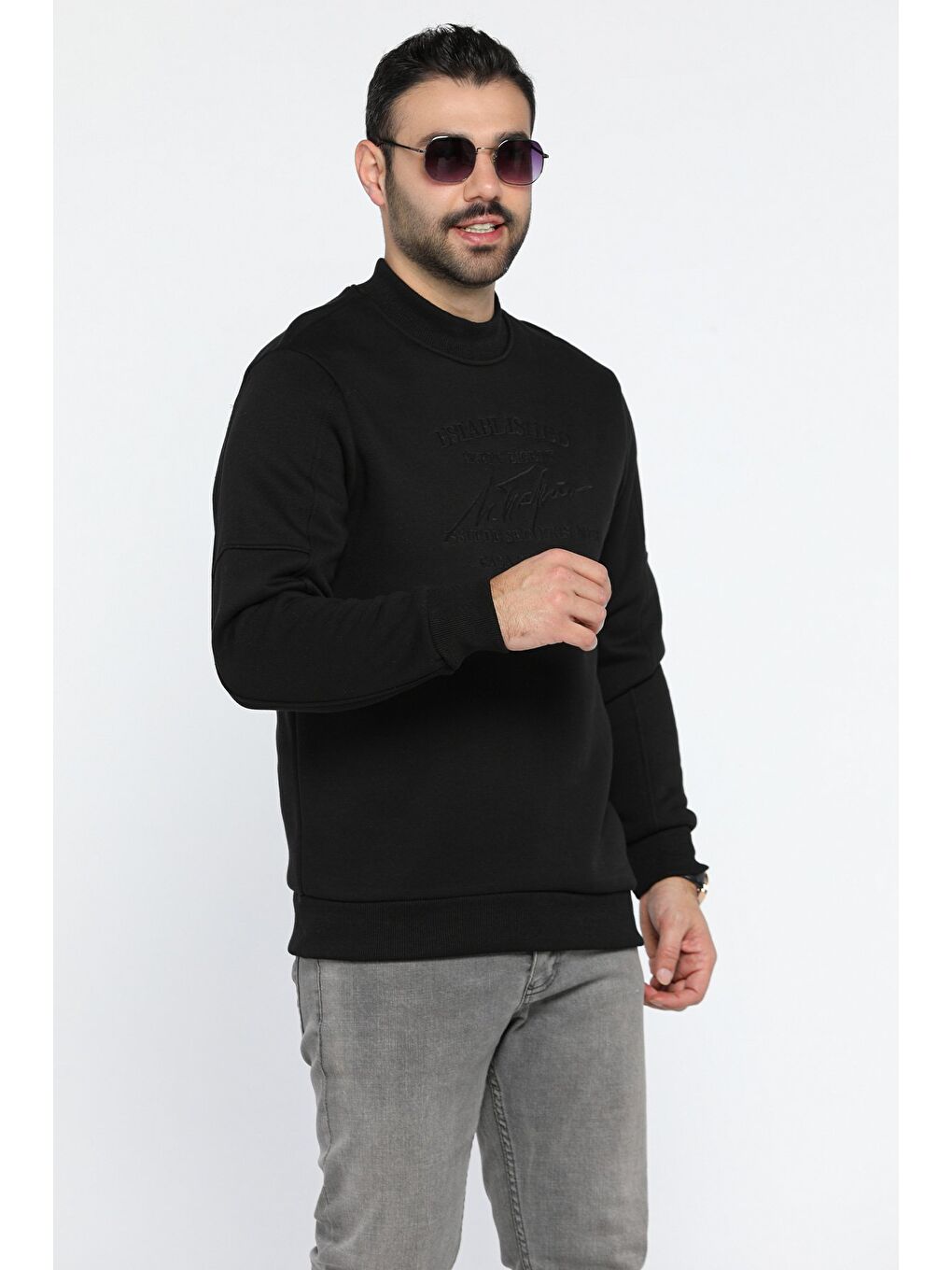 Mishar İtalia Siyah Erkek Bisiklet Yaka Nakışlı Şardonlu Üç İplik Sweatshirt - 1