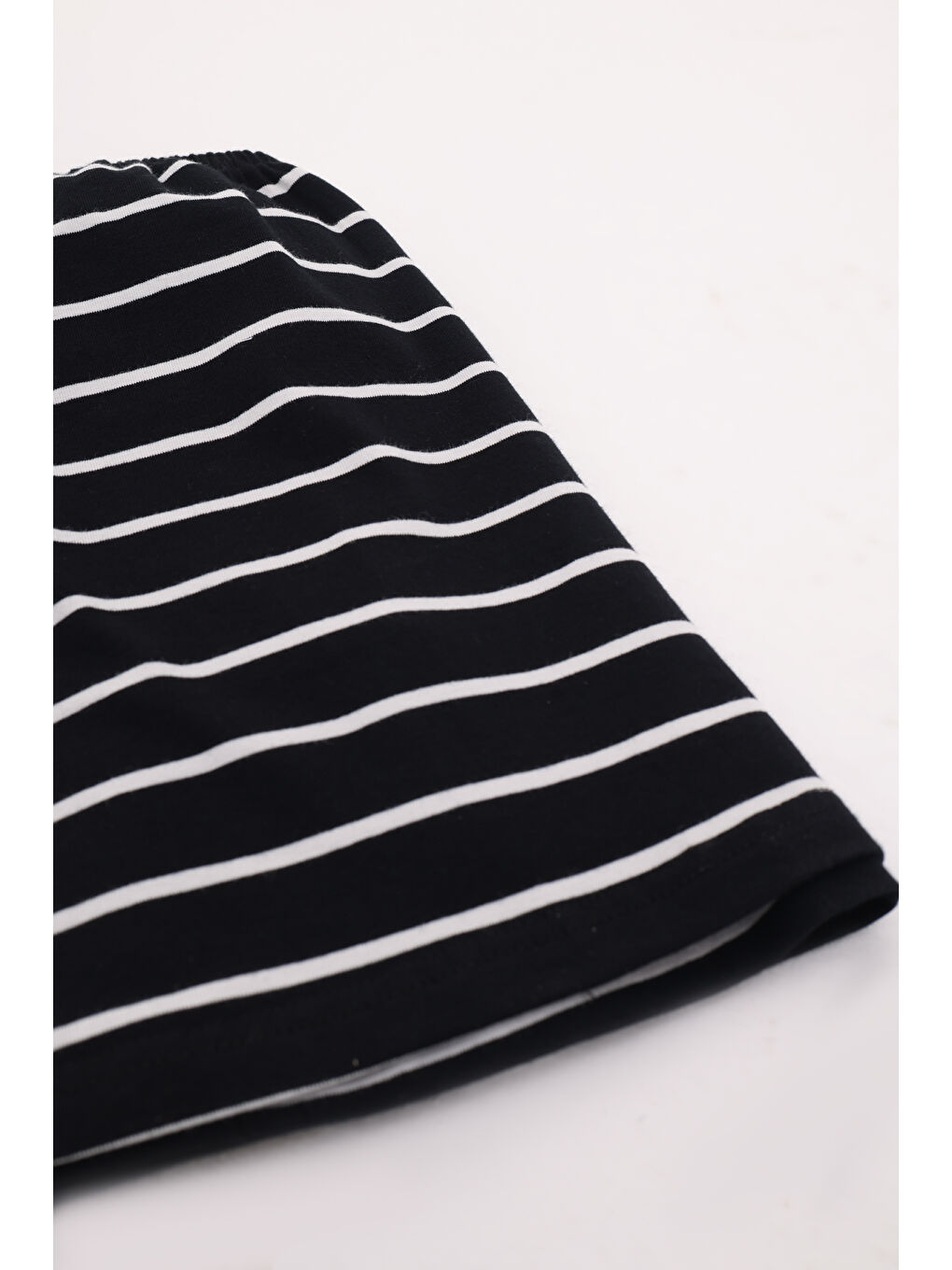 Siyah-Ekru Pamuklu Penye Kısa İçlik Etek-2