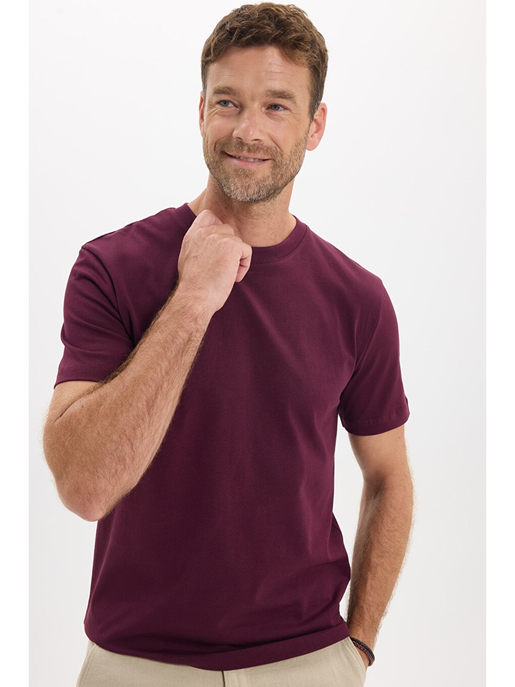 Unisex Regular Fit Rahat Kesim %100 Pamuk Bisiklet Yaka Bordo Tişört-4