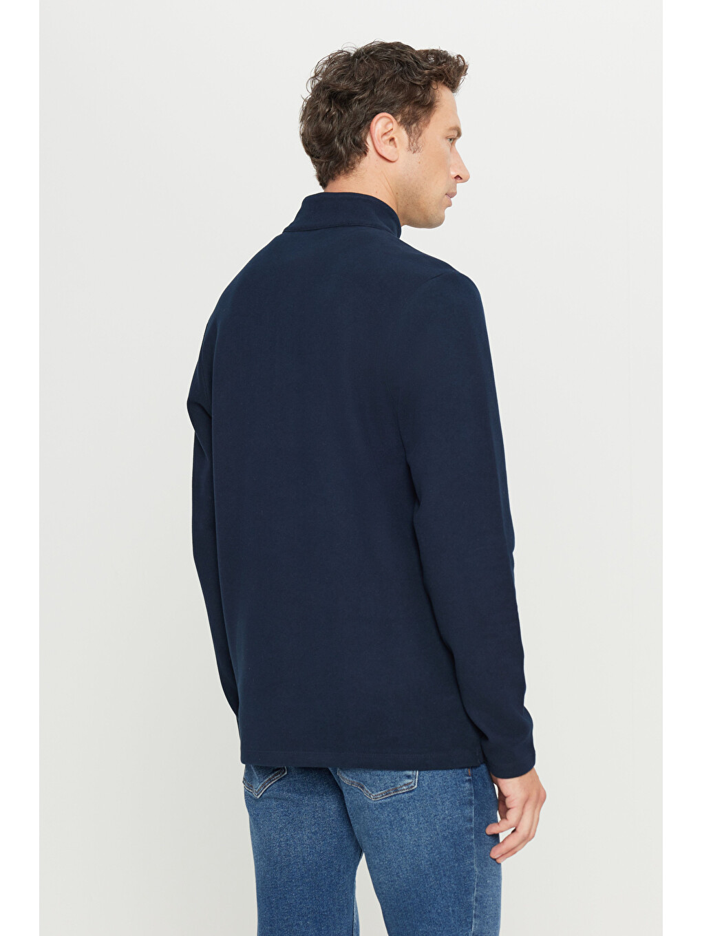 Erkek Lacivert Pamuklu Slim Fit Dar Kesim Bato Yaka Uzun Kollu Tişört-4