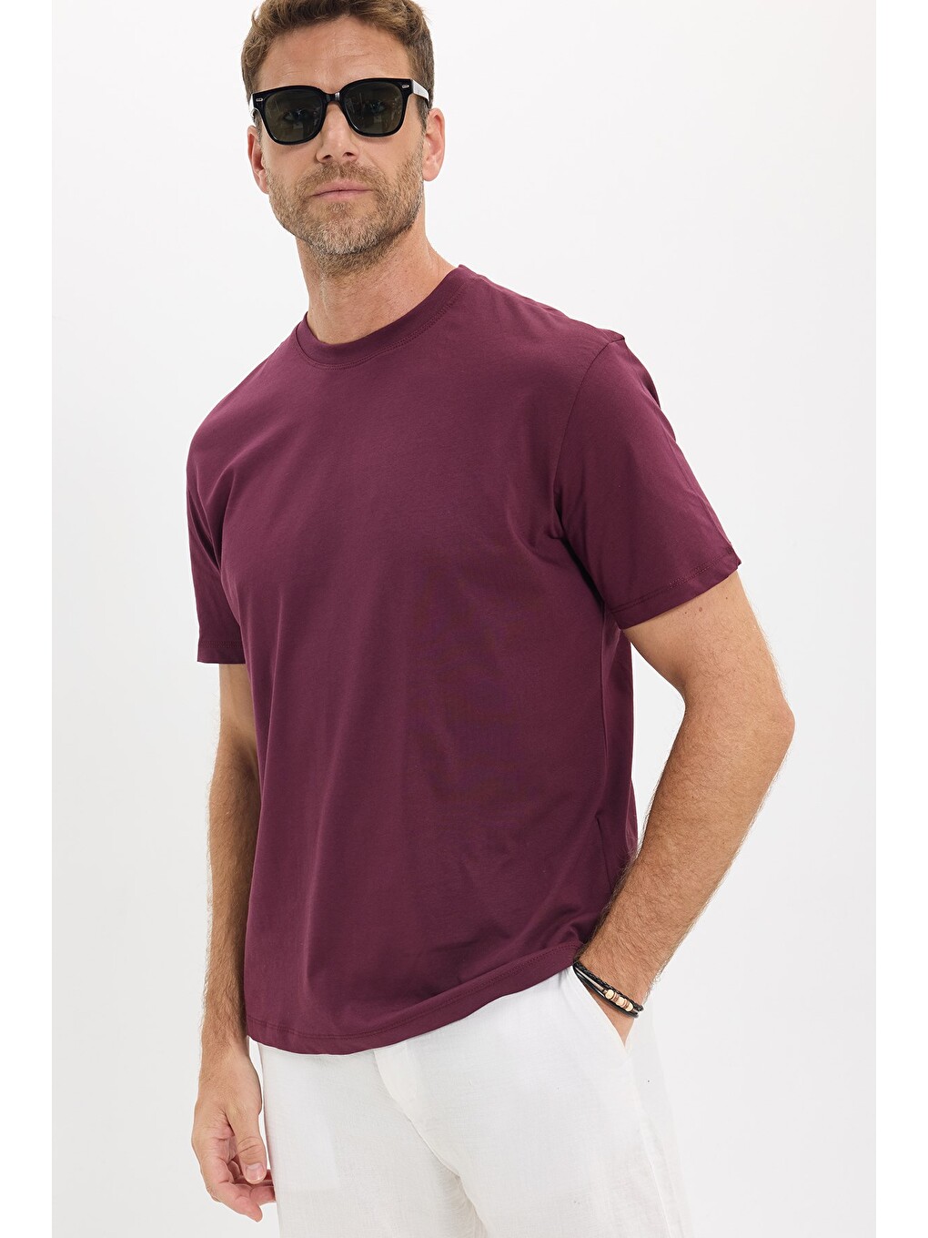 Erkek Loose Fit Rahat Kesim %100 Pamuk Yumuşak Dokulu Kısa Kollu Bordo Bisiklet Yaka Tişört-2