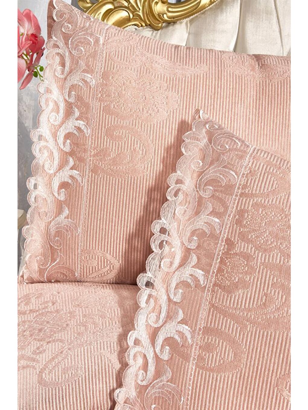Pembe Fransız Dantelli Belins &#199;ift Kişilik Yatak &#214;rt&#252;s&#252; Pudra-1