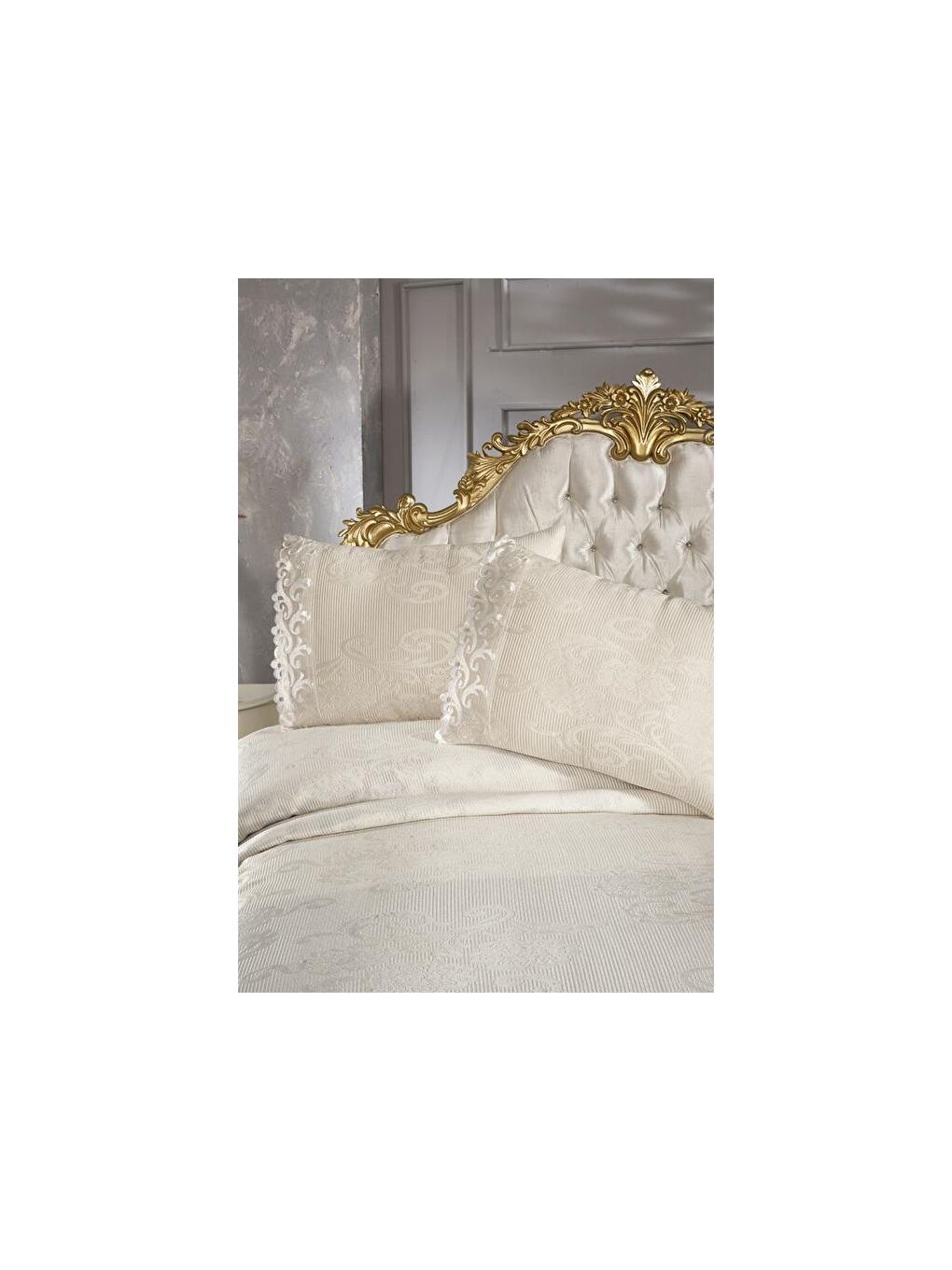 Ekru Fransız Dantelli Belins &#199;ift Kişilik Yatak &#214;rt&#252;s&#252; Krem-2