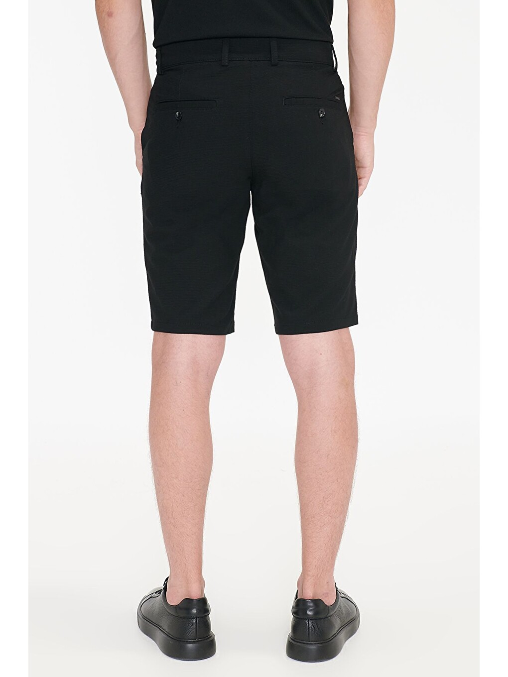 Erkek Siyah Slim Fit Dar Kesim Yan Cepli Gofre Desenli Esnek Şort-4