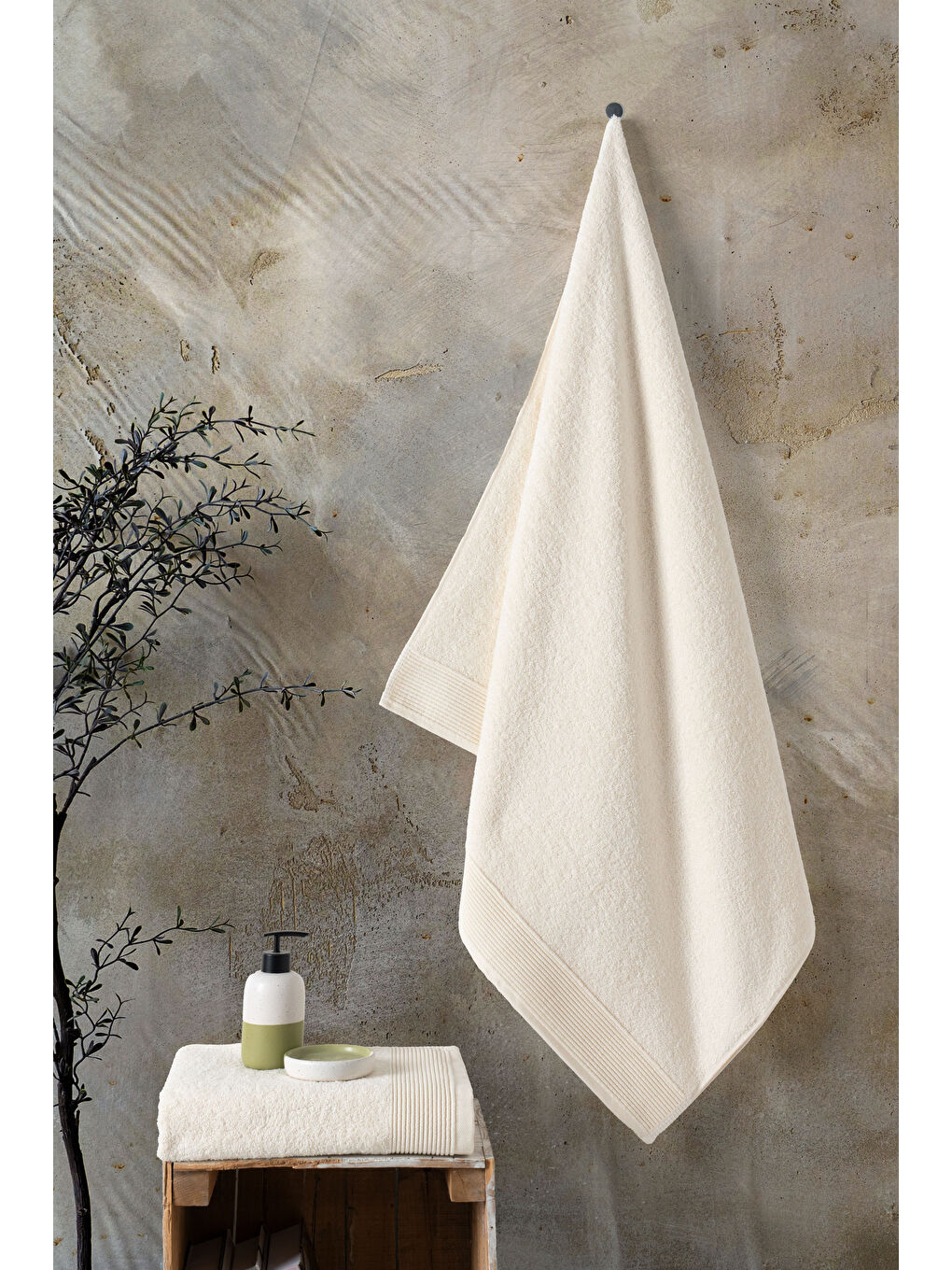 Ekru Royal Serisi 2’li Havlu Seti – 50x90 & 90x150 cm, 500 gsm Premium