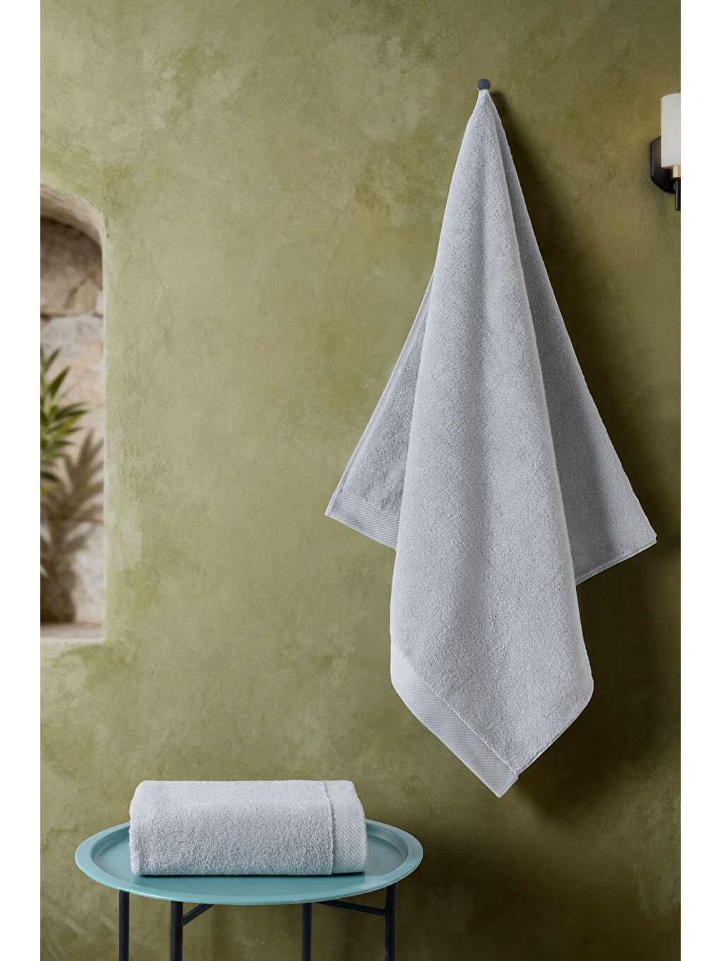 Gri Lord Serisi 2’li Microcotton Havlu Seti – 50x90 & 80x150 cm, 500 gsm