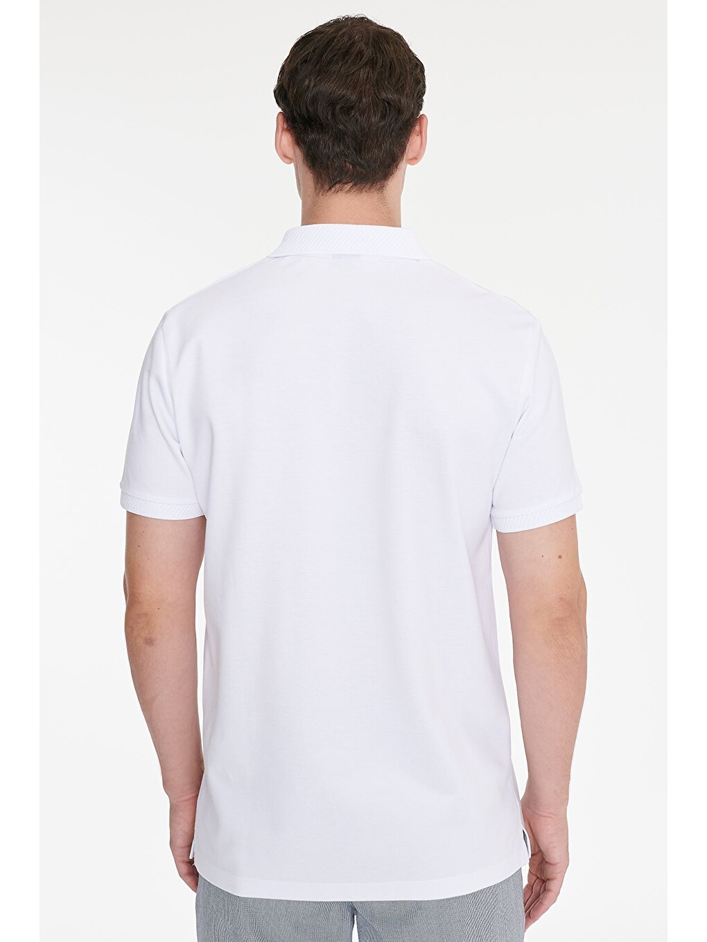 Erkek Beyaz Slim Fit Dar Kesim %100 Pamuk Polo Yaka Kısa Kollu Tişört-4