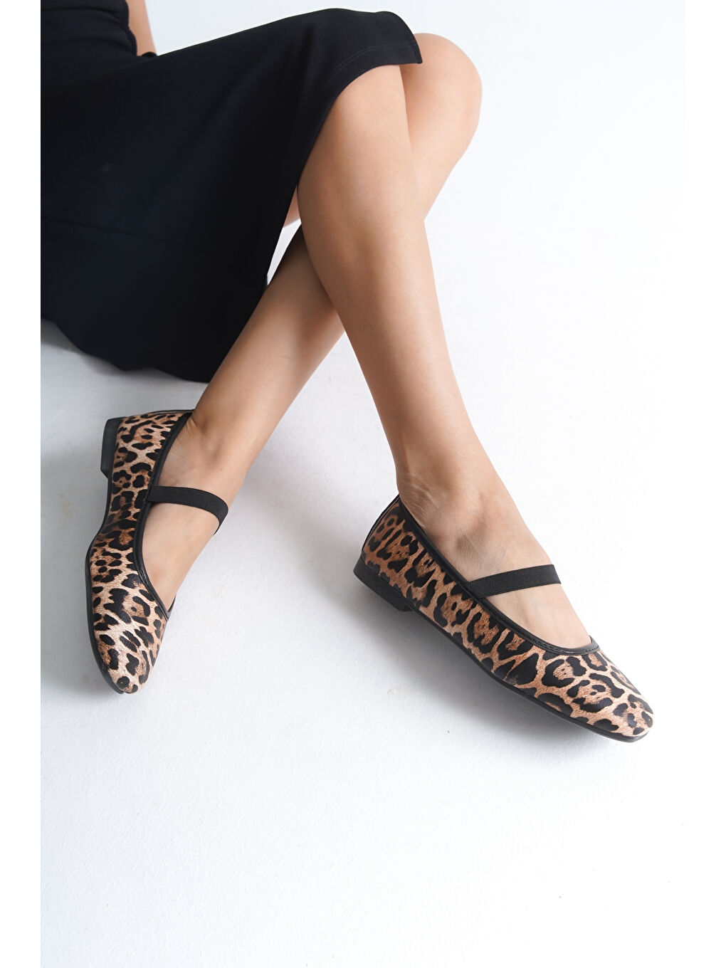 Kahverengi Kadın Babet-4