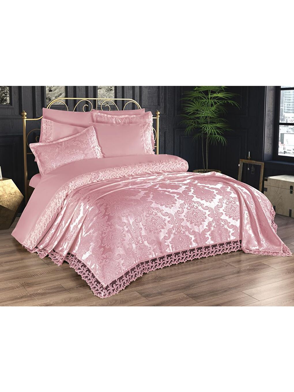 Pembe Fransız Dantelli Belinda Gelin Seti 7 Parça Pudra