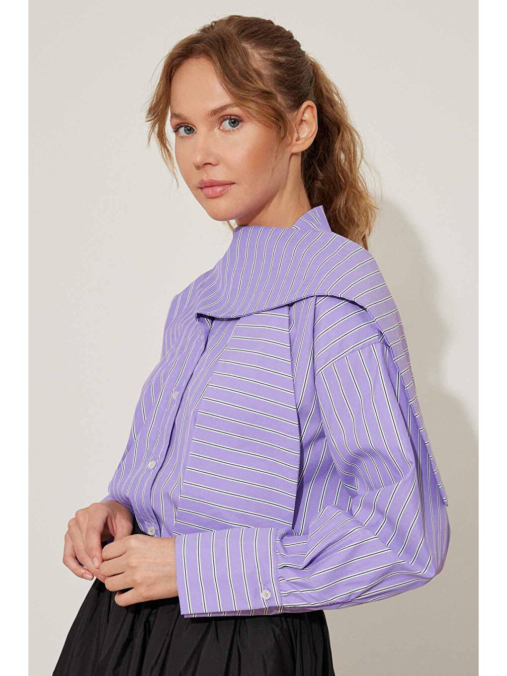 Fular Yaka Mor Gömlek-2