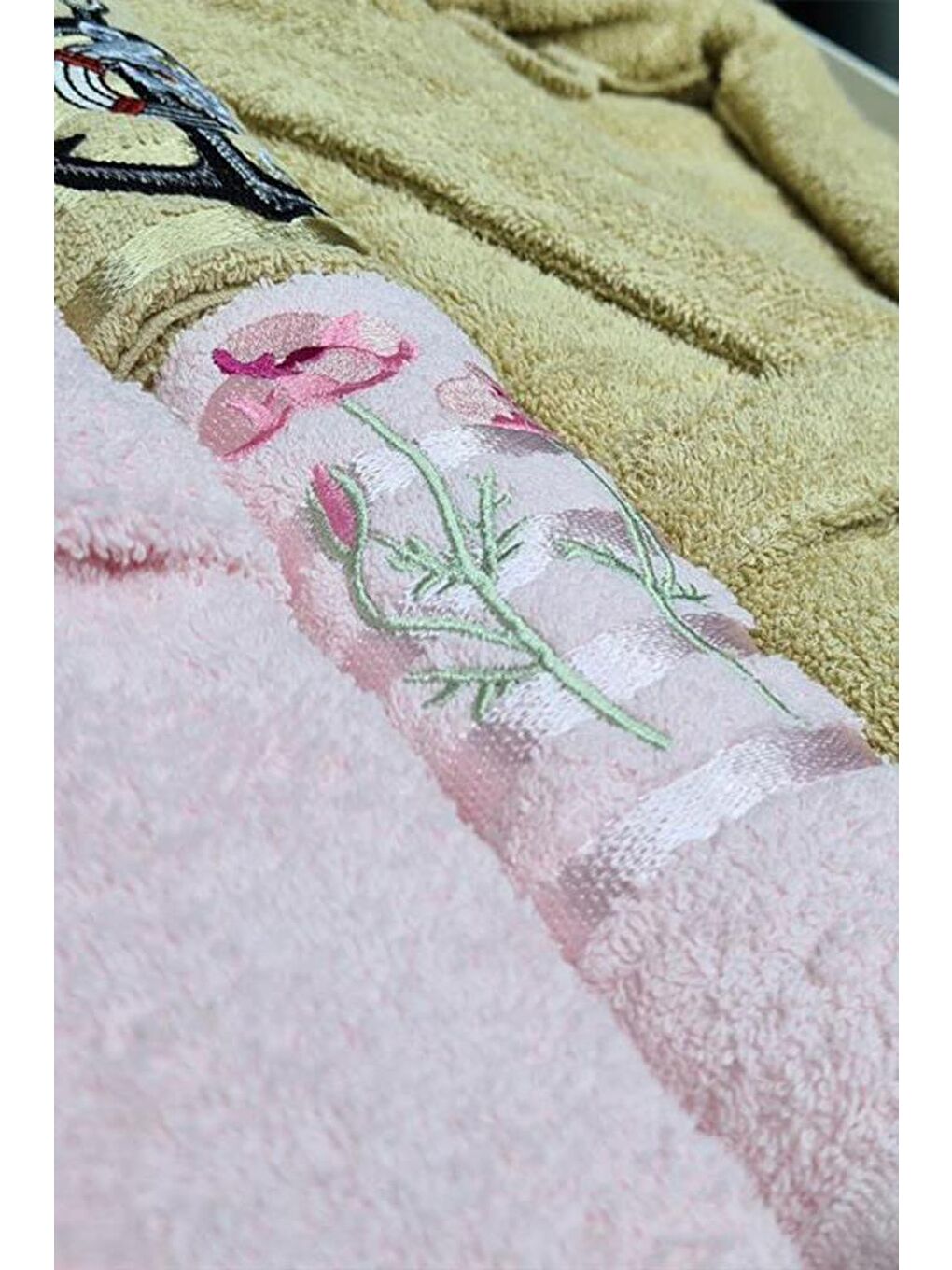 Karışık Çeyizlik Aile Bornoz Seti 4 Parça Pudra Cappucino-1