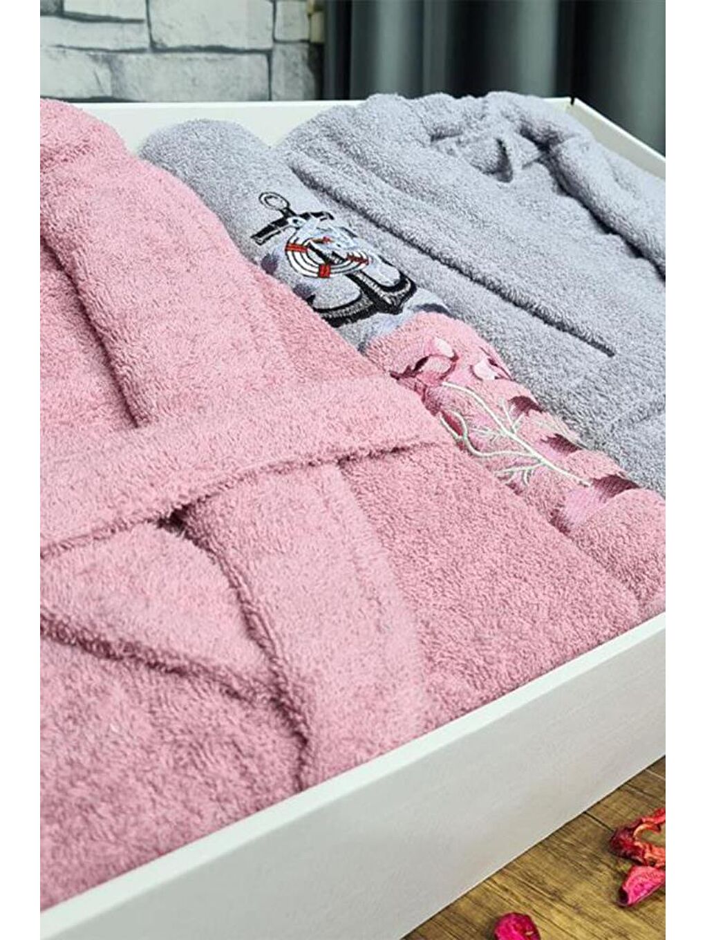 Karışık Çeyizlik Aile Bornoz Seti 4 Parça Gül Kurusu Gri-3