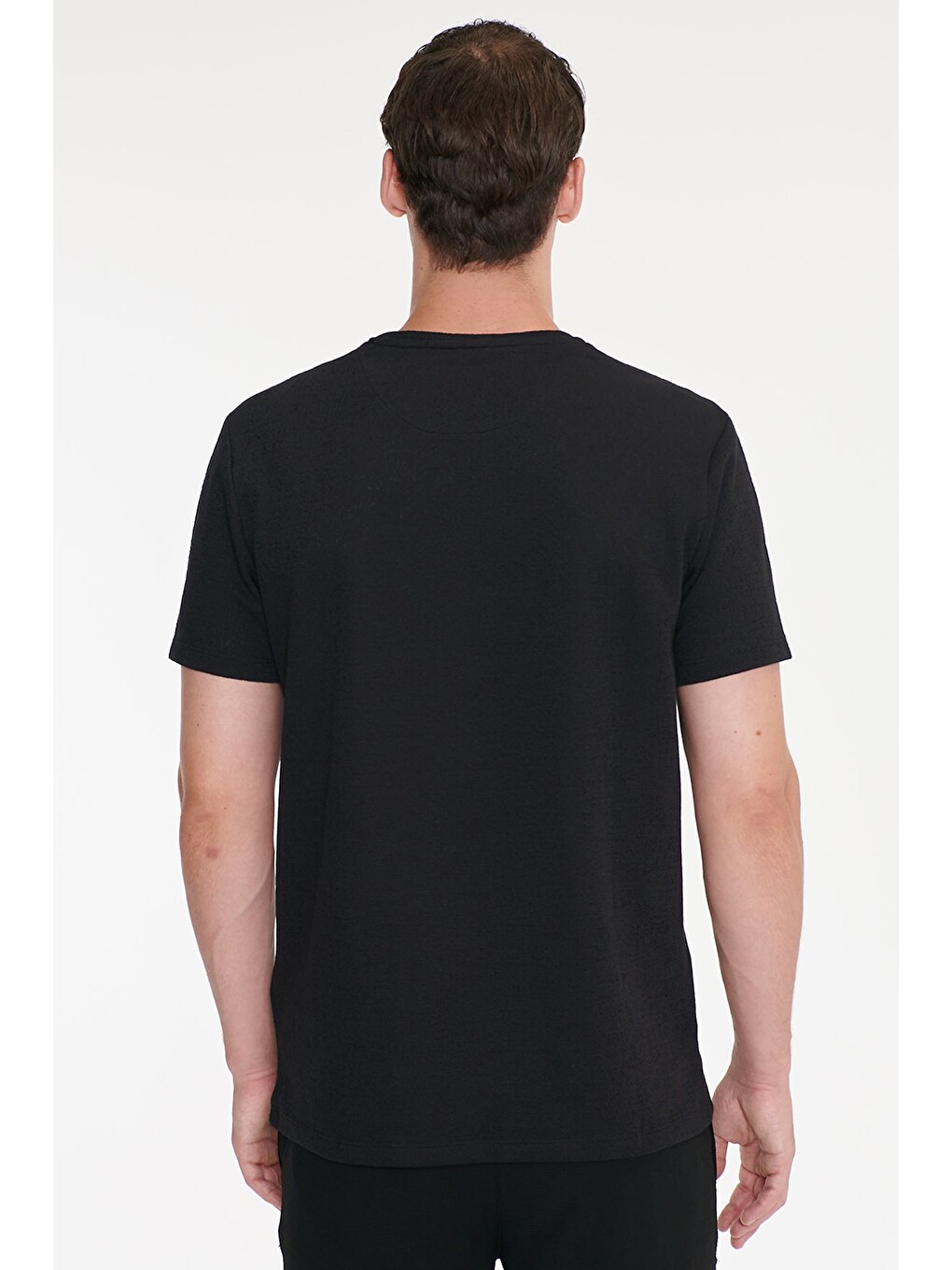 Erkek Siyah Pamuklu Slim Fit Bisiklet Yaka Jakarlı Esnek Tişört-5