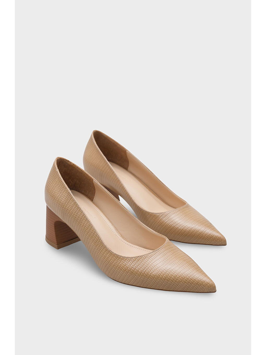Bej Krysta Kalın Orta Topuklu Kadın Günlük Ayakkabı-1