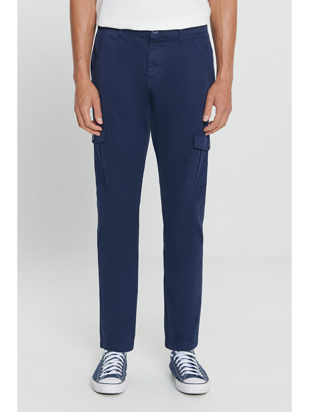Erkek Lacivert Ekstra Slim Fit Dar Kesim Kargo Cepli Pamuklu Esnek Pantolon-1