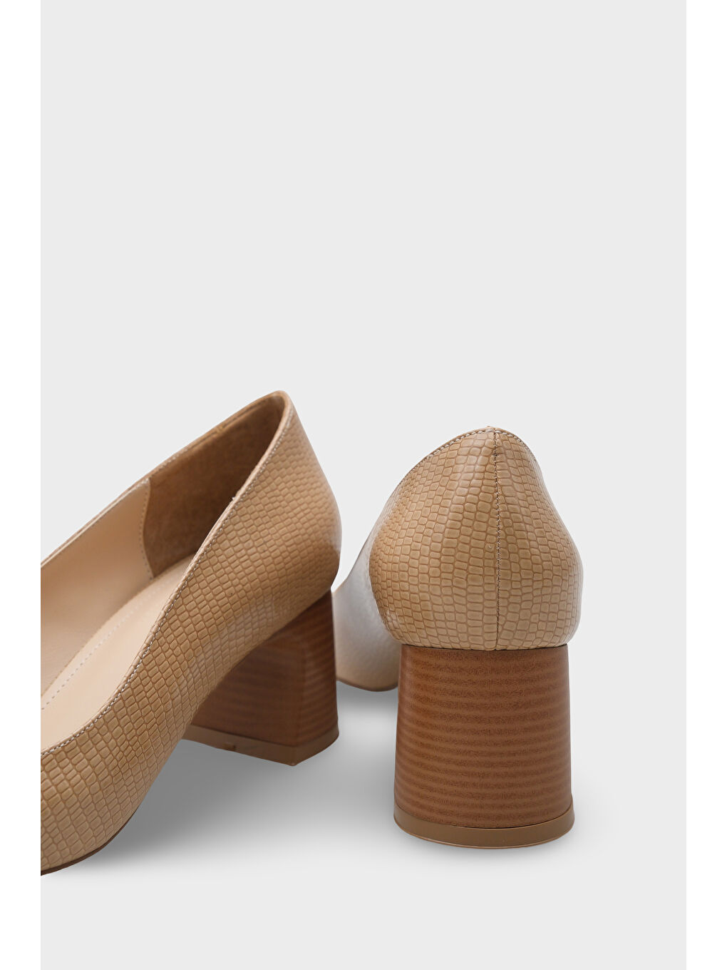 Bej Krysta Kalın Orta Topuklu Kadın Günlük Ayakkabı-3