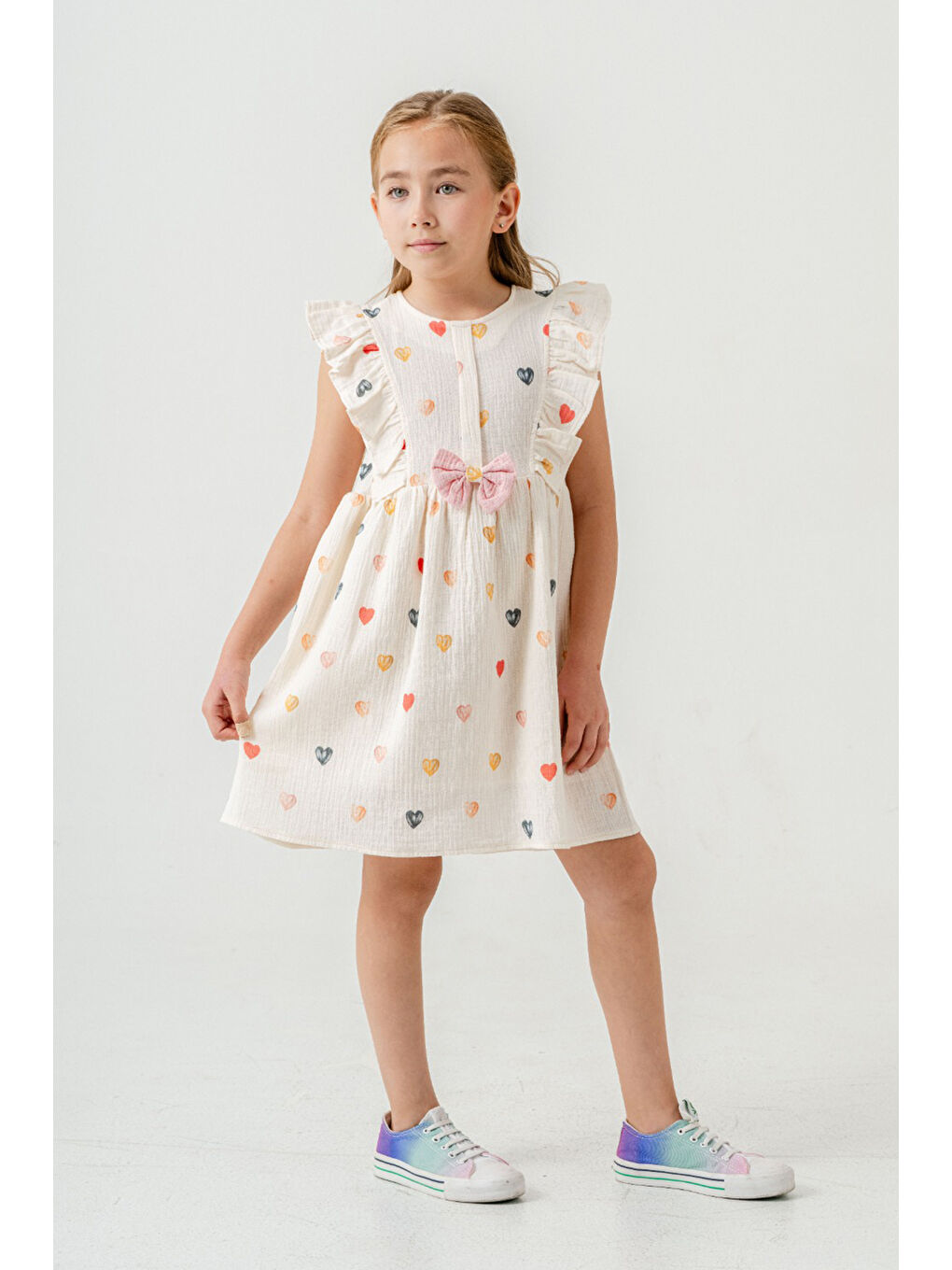 Pembe Kalp Baskılı Fiyonk Detaylı Müslin Kız Çocuk Elbise 21080-2