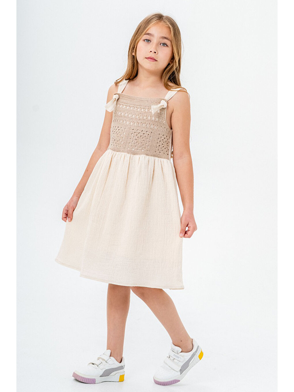 Gri Dantel Detaylı Müslin Kız Çocuk Elbise 21086-1