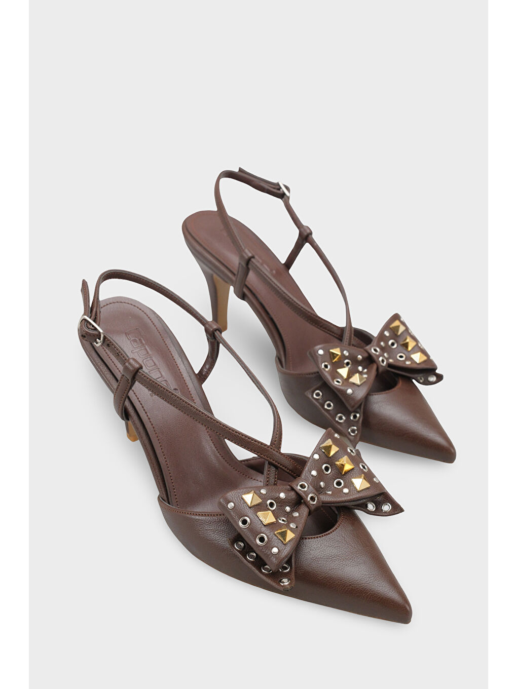 Kahverengi Nancie Orta Topuklu Metal Zımbalı Fiyonklu Arkası Açık Kadın Ayakkabı-1