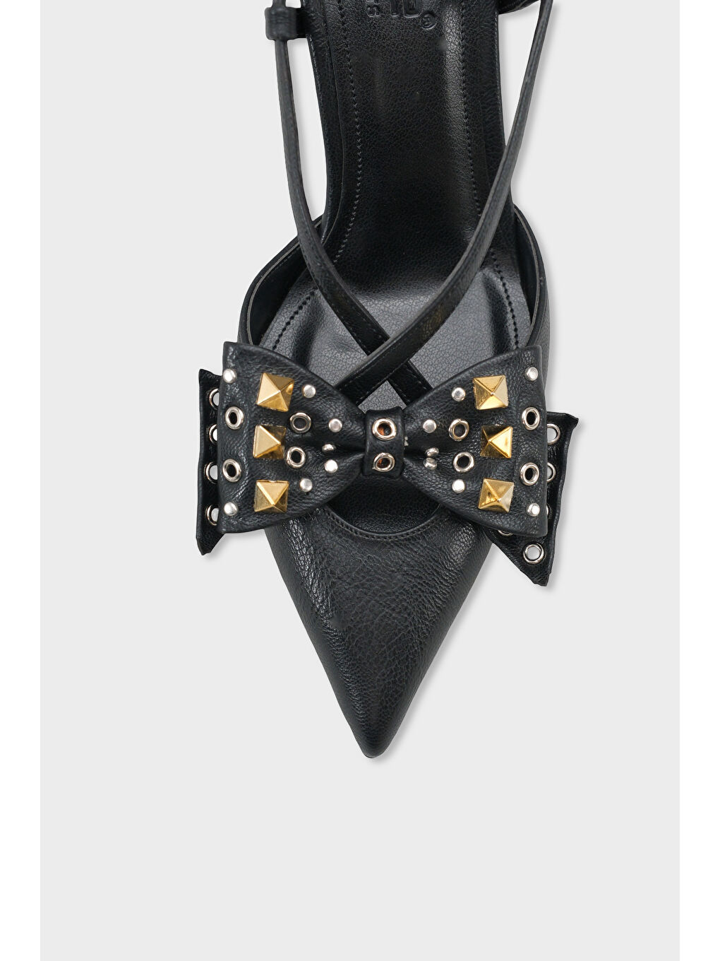 Siyah Nancie Orta Topuklu Metal Zımbalı Fiyonklu Arkası Açık Kadın Ayakkabı-2