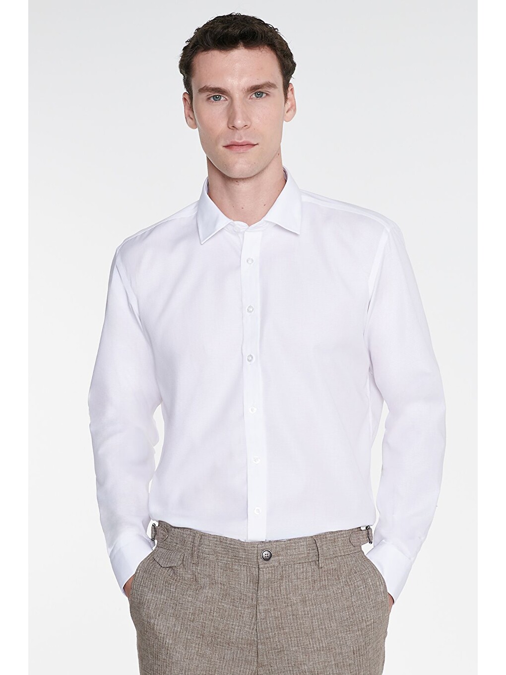 Erkek Beyaz Non-ıron Ütü Gerektirmeyen %100 Pamuk Slim Fit Dar Kesim Klasik Yaka Gömlek